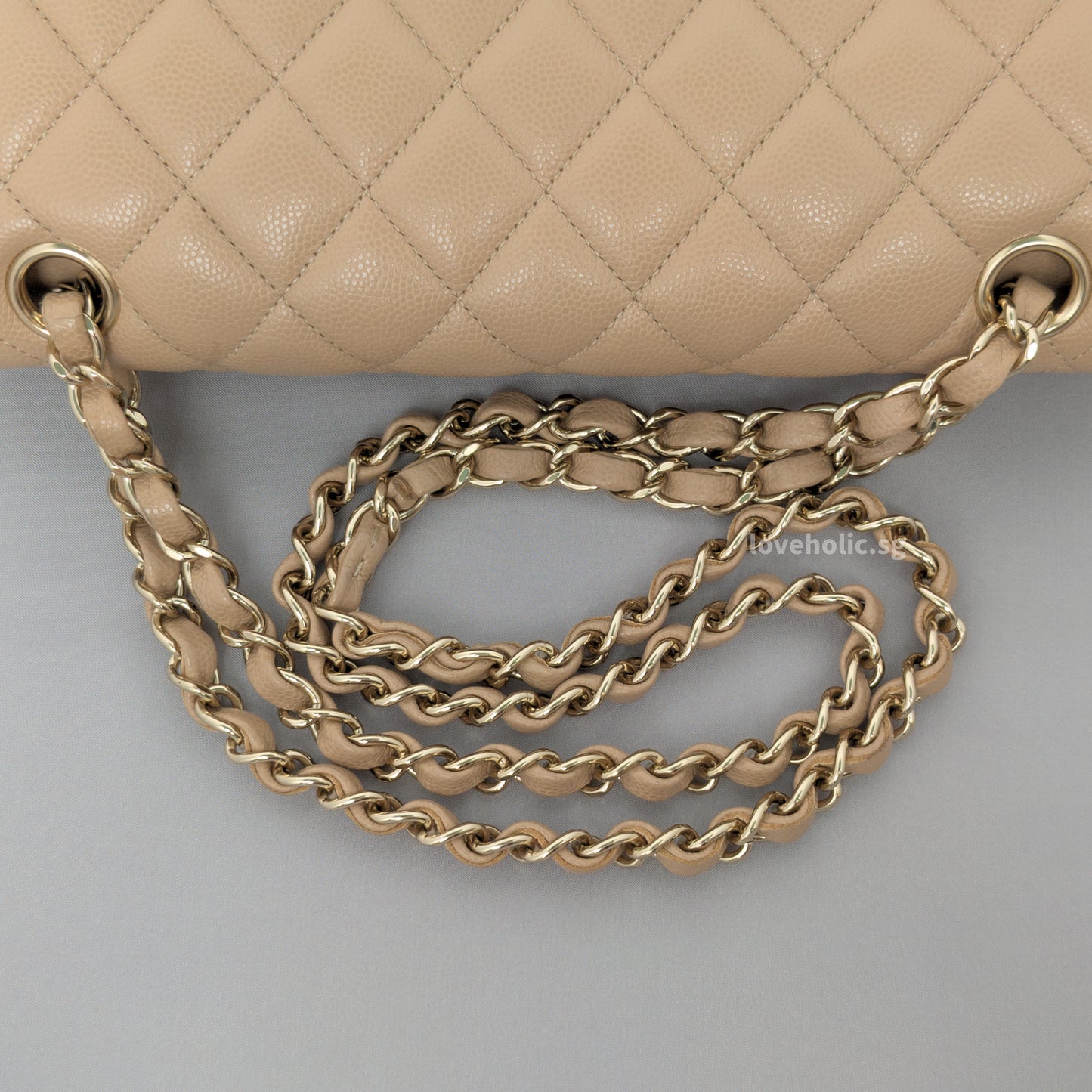 Classic Flap Medium | 19B Dark Beige Caviar Light Gold Hardware