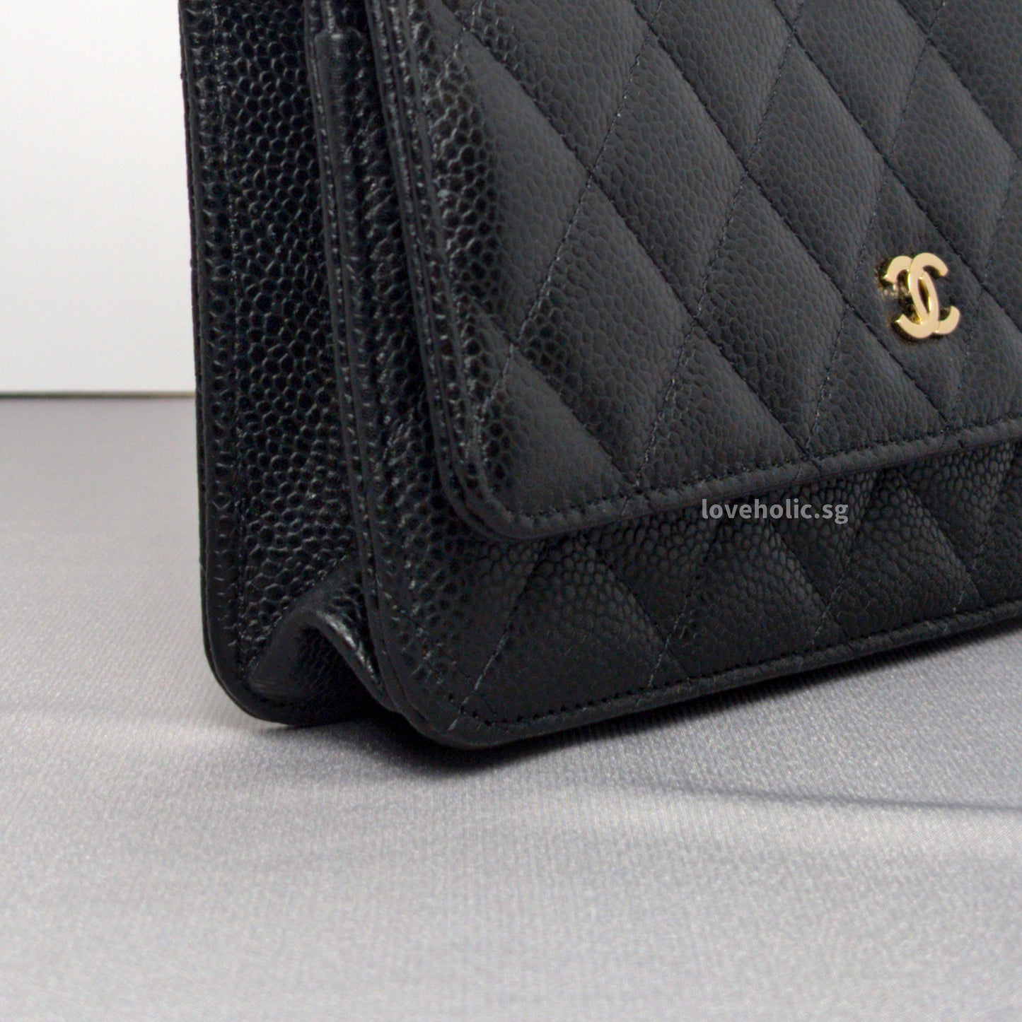 Wallet On Chain Black Caviar Gold Hardware