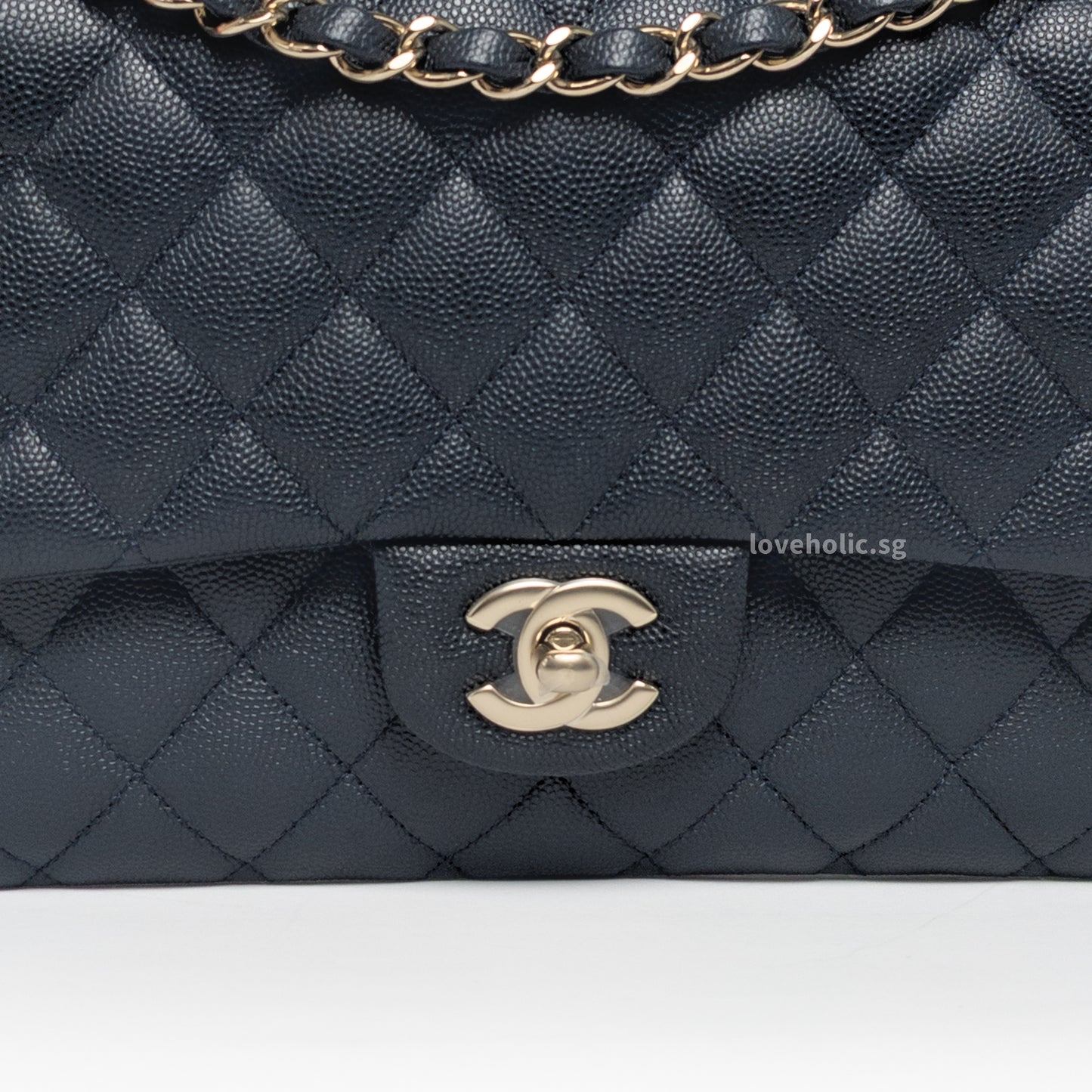 Chanel Classic Flap Medium | 18B Midnight/Navy Blue Caviar Light Gold Hardware