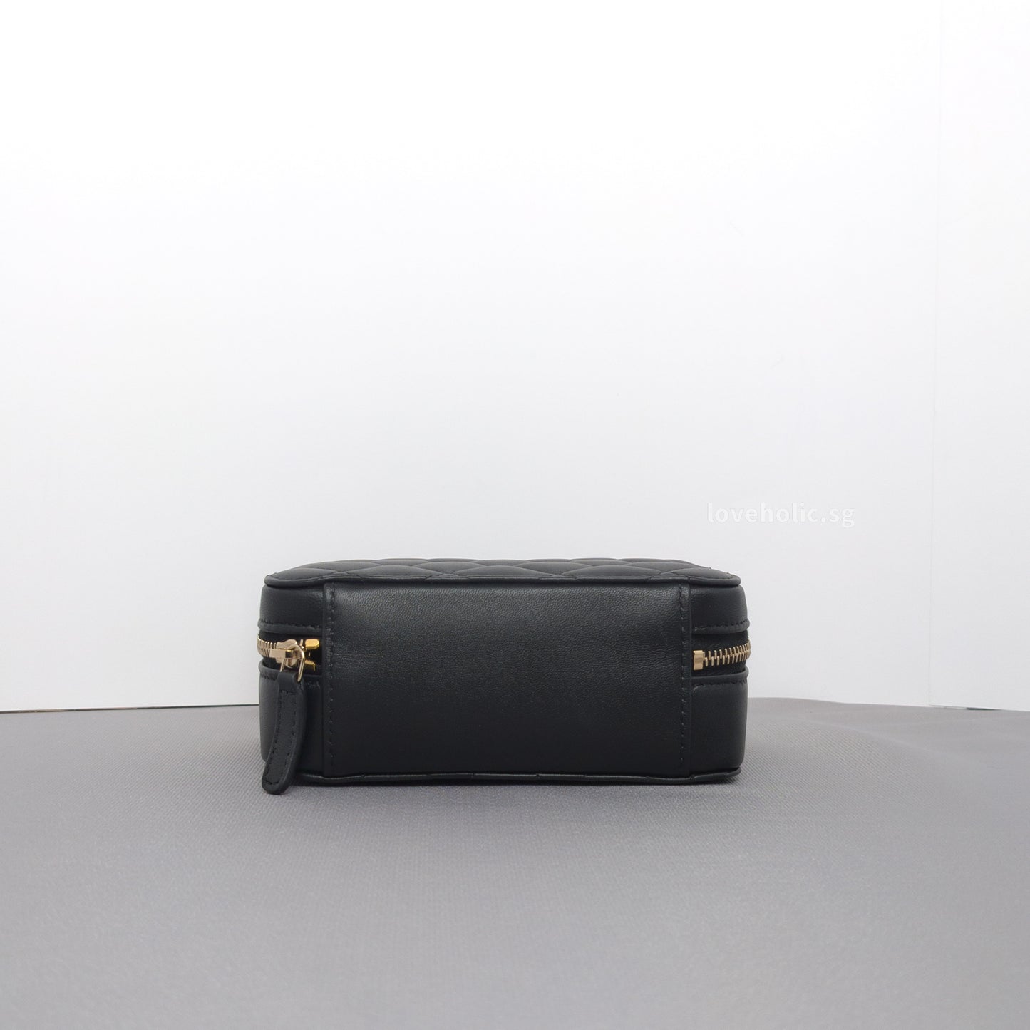 Chanel Camera Bag Mini with pearl crush | Black Lambskin Brushed Gold Hardware-details