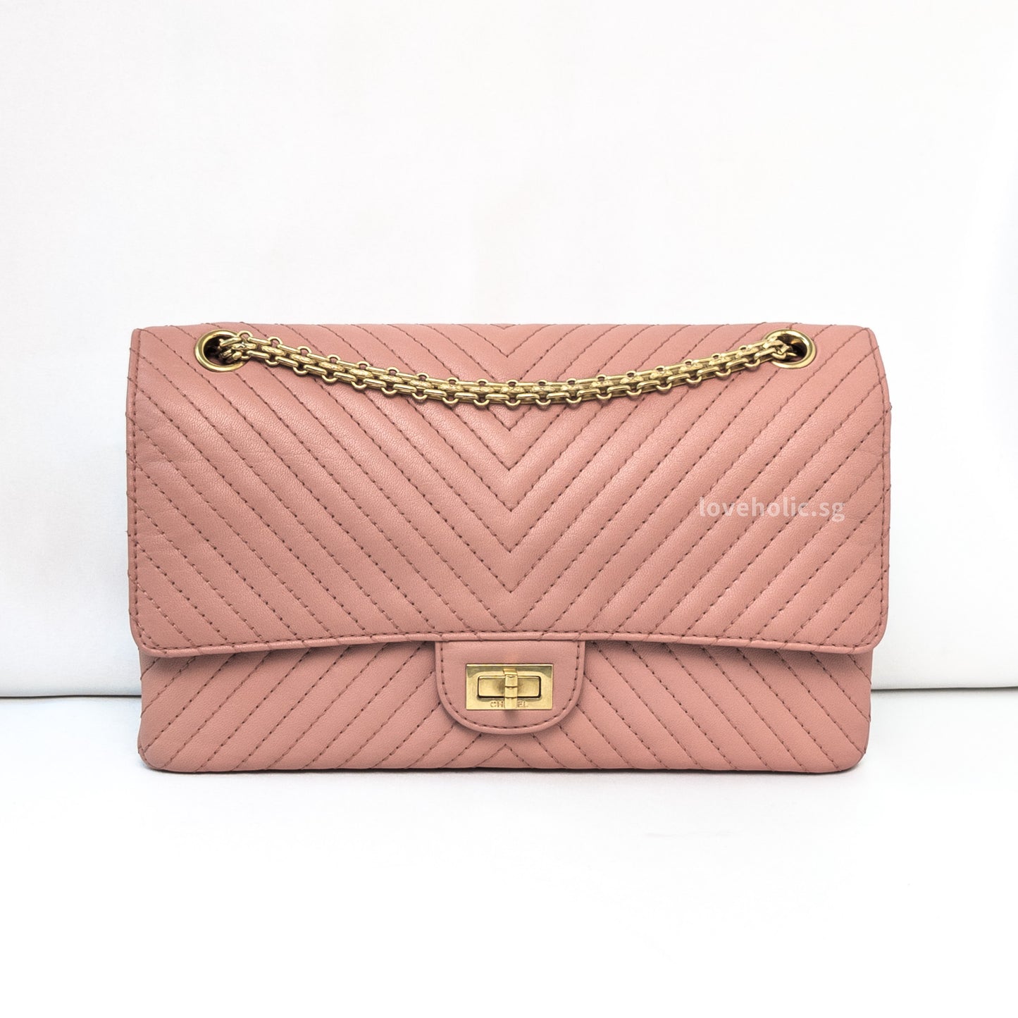 Reissue 2.55 226 Medium | Sakura Pink Calfskin Brushed Gold Hardware