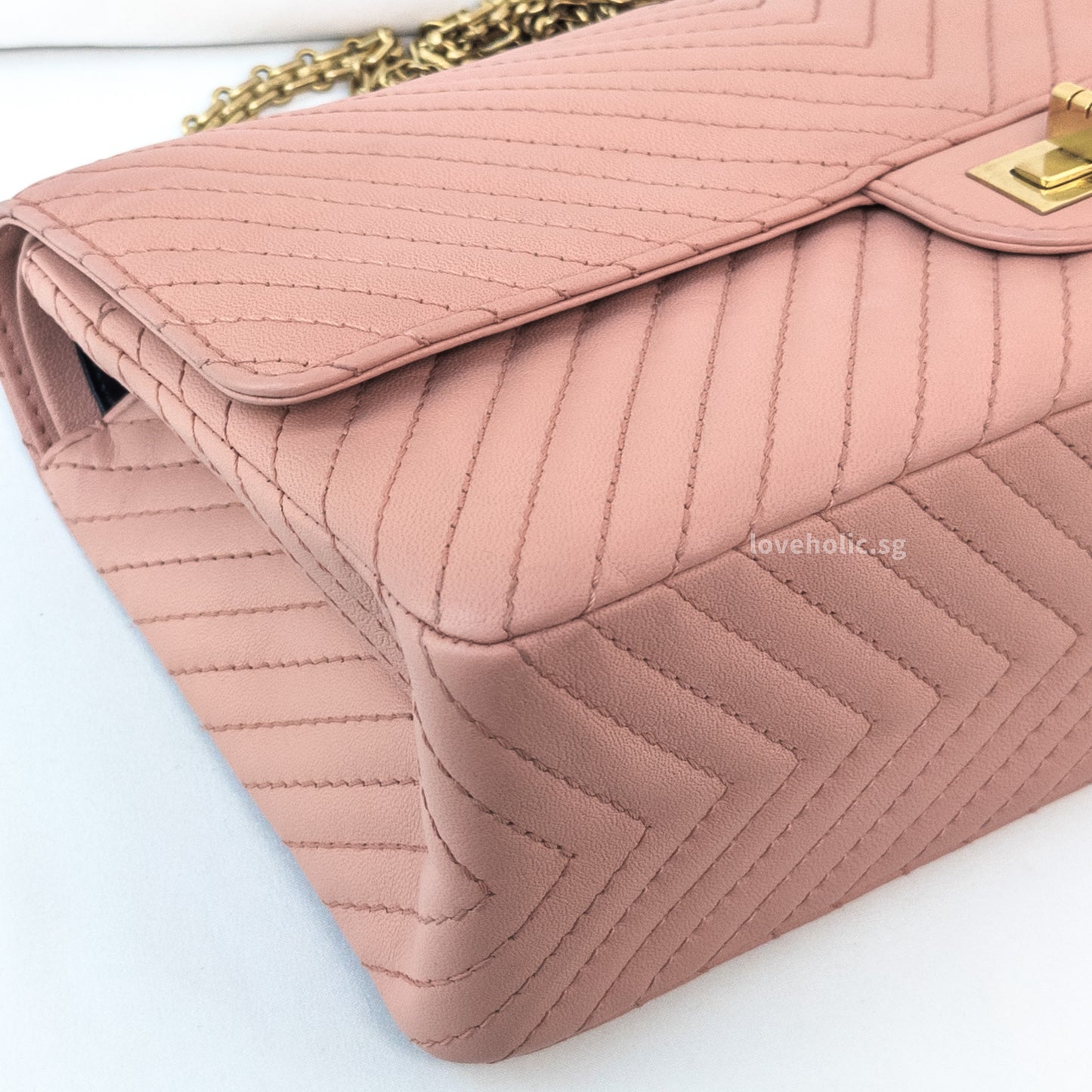 Reissue 2.55 226 Medium | Sakura Pink Calfskin Brushed Gold Hardware