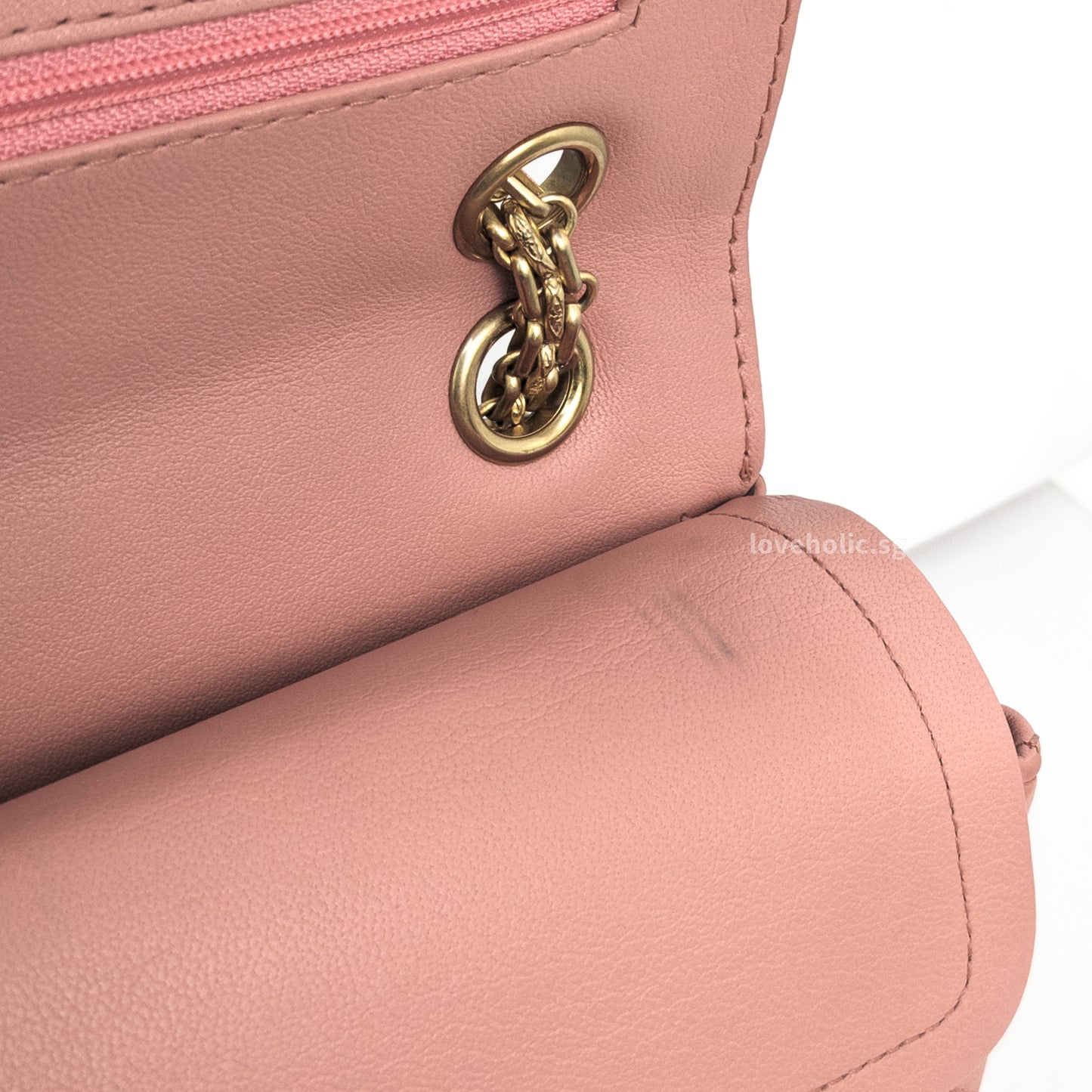 Reissue 2.55 226 Medium | Sakura Pink Calfskin Brushed Gold Hardware