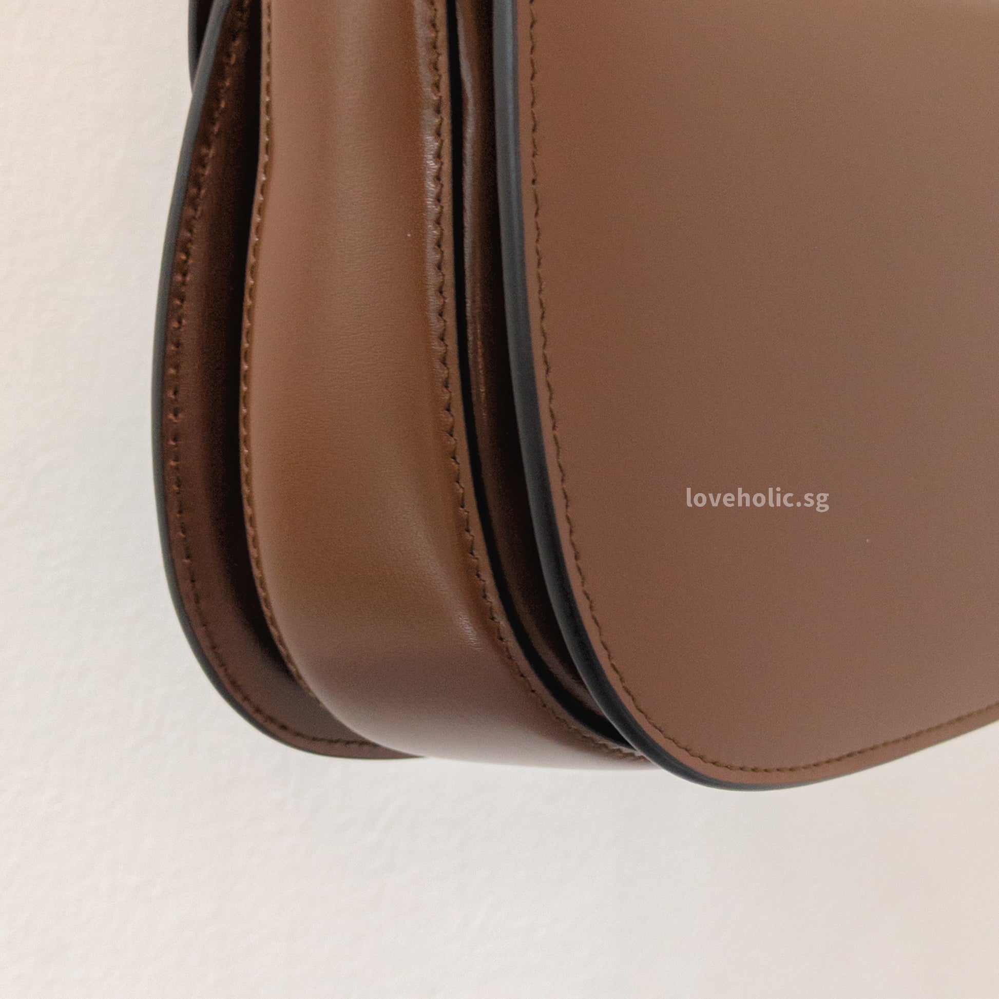 Gucci 1947 Bamboo Top Handle Bag Small | Brown Leather Gold Hardware-details