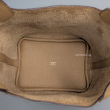 Picotin Lock 18 Biscuit Taurillon Clemence Gold Hardware