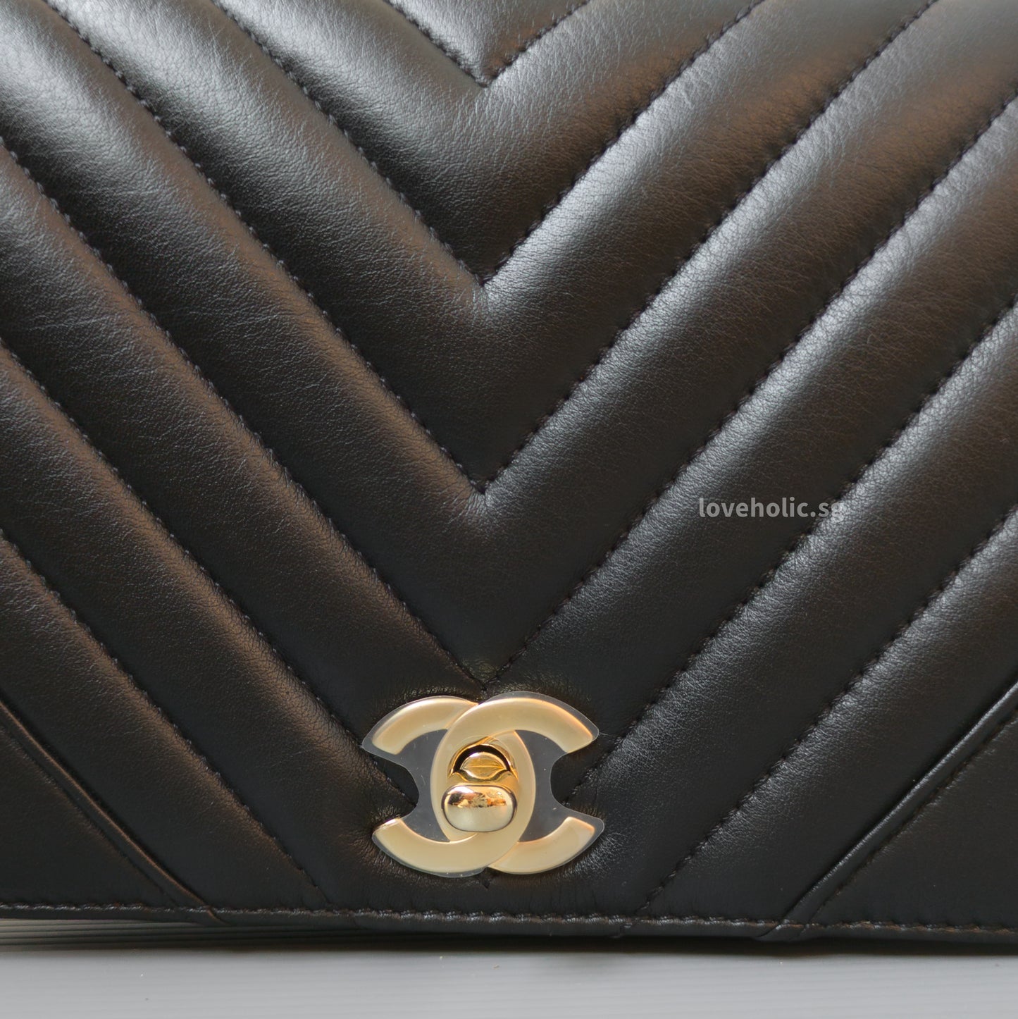 Chanel Statement Flap Bag Chevron Mini | Black Lambskin Light Gold Hardware-details