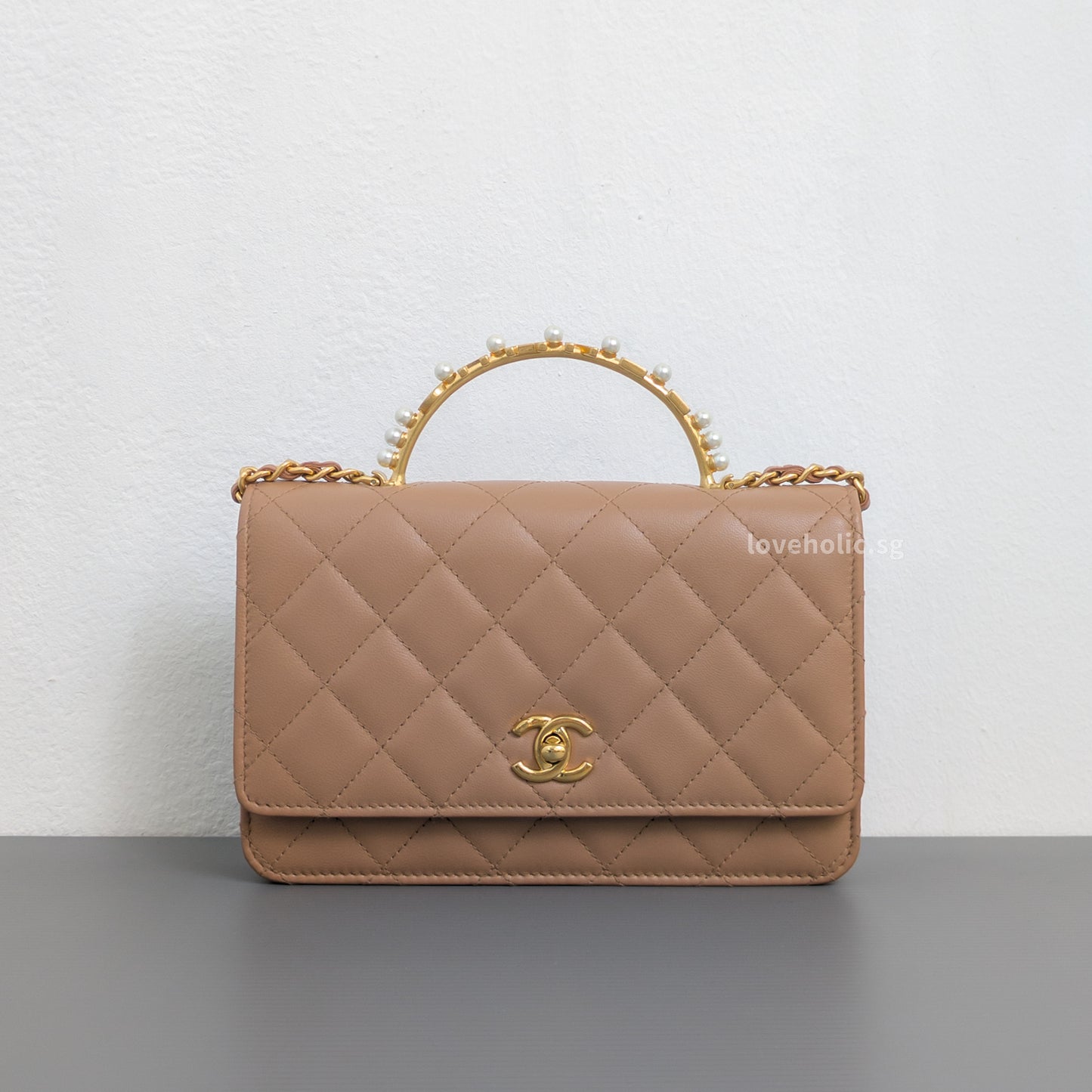 Chanel Top Handle Wallet On Chain 23B Dark Beige Lambskin Gold Hardware-front1