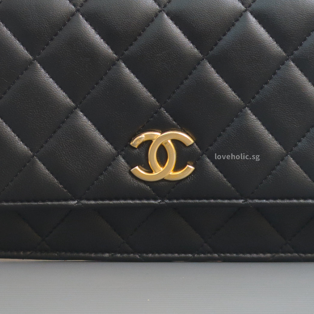 Chanel Top Handle Wallet On Chain 22K Black Lambskin Gold Hardware-details