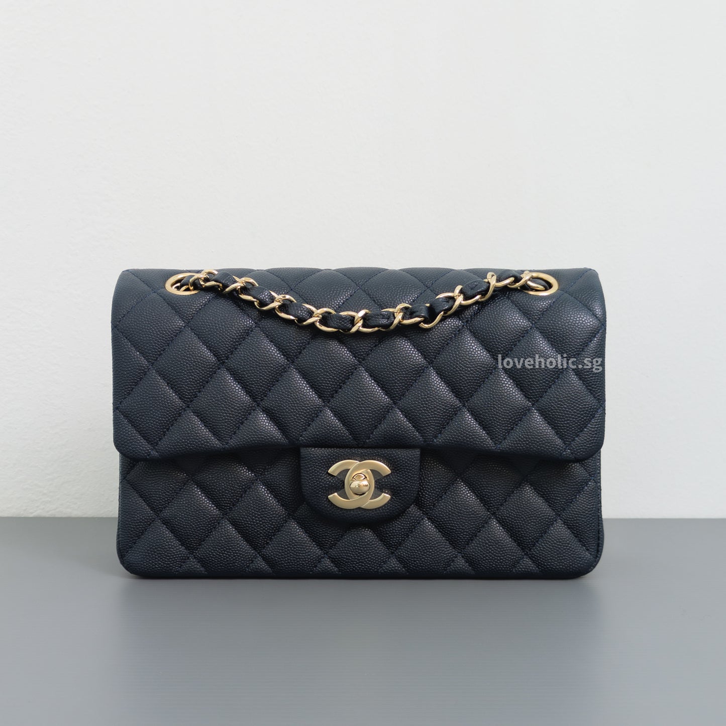 Chanel Classic Flap Small | 18B Midnight Blue Caviar Gold Hardware-front1