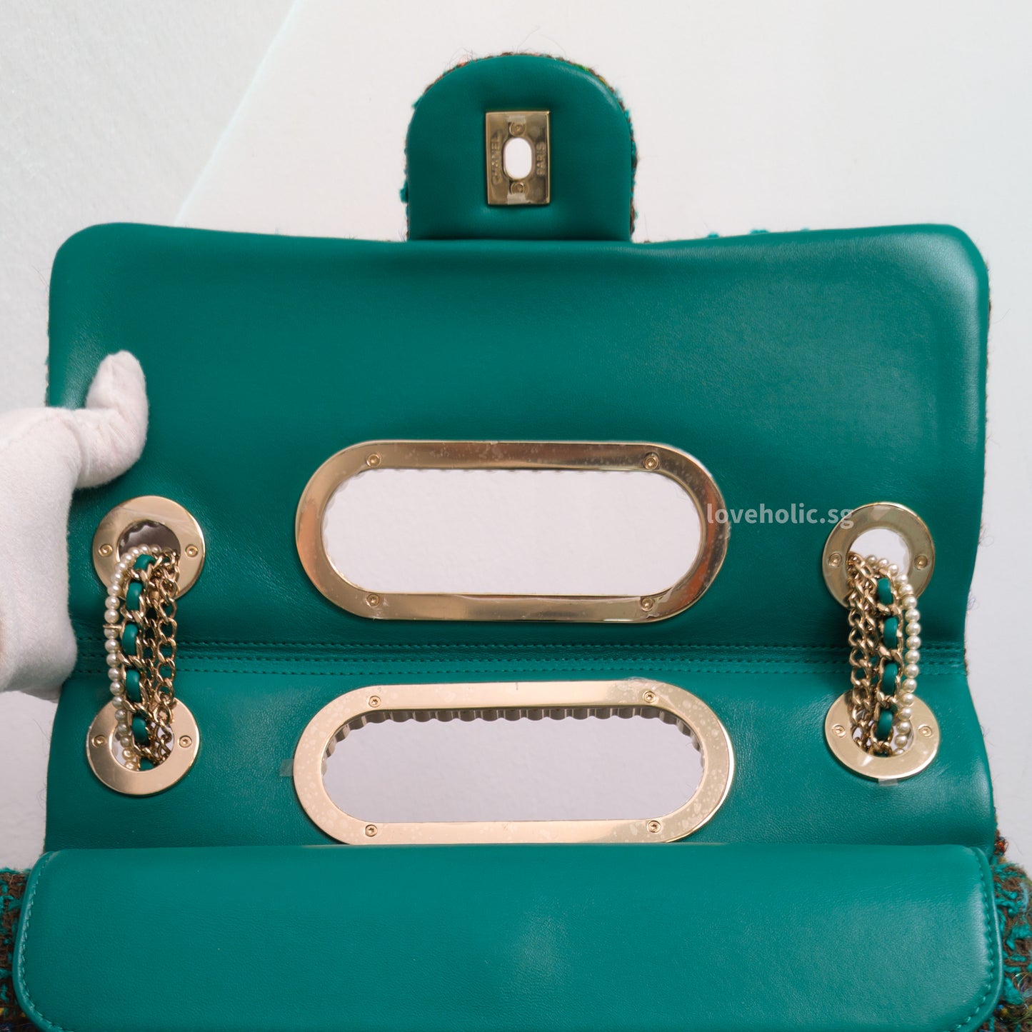 Chanel Flap Bag Metiers d'Art | Paris-Dakar Green Tweed Gold Hardware-details