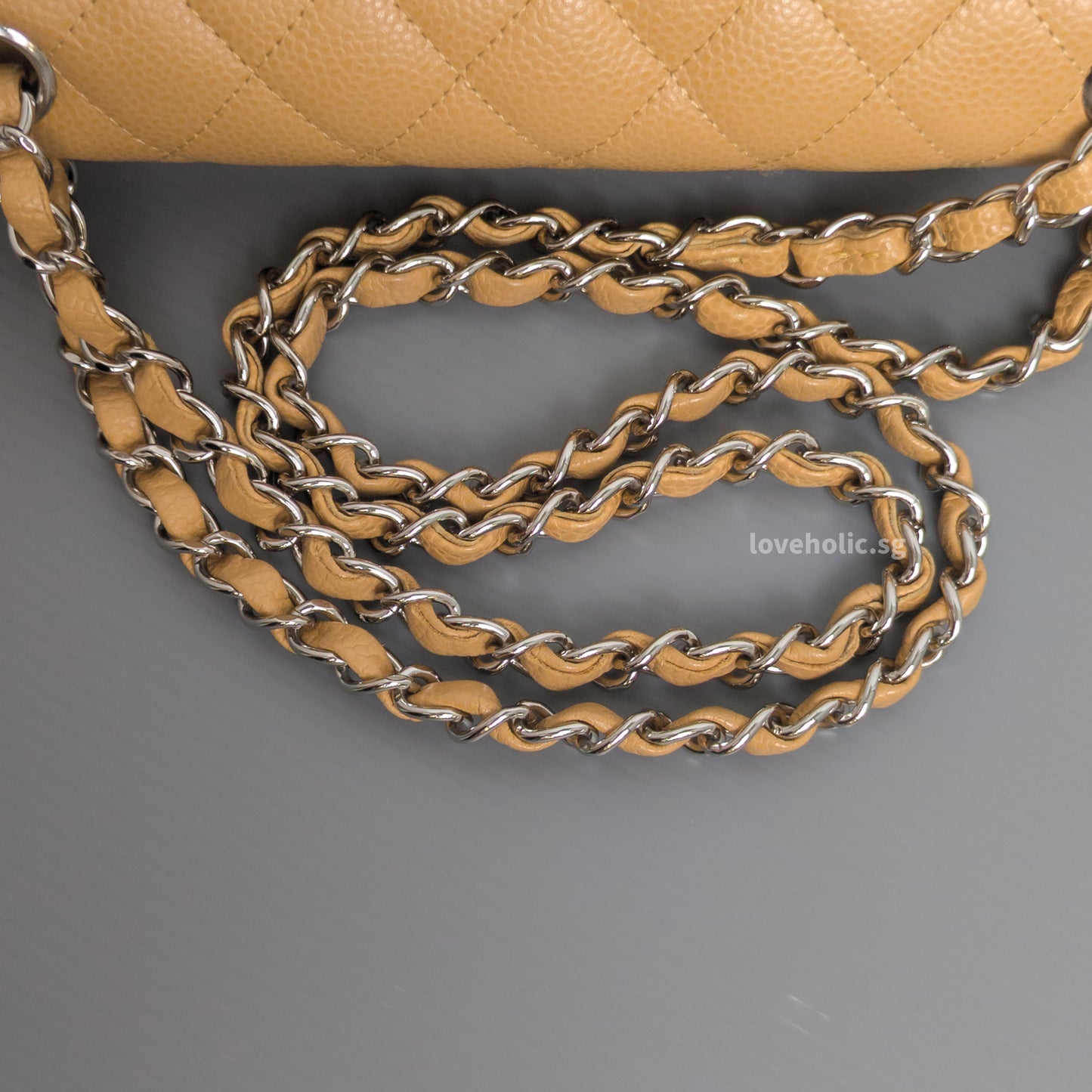 Vintage Classic Flap Medium | Dark Beige Caviar Silver Hardware