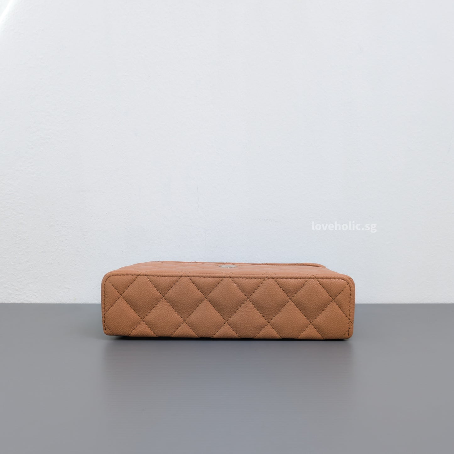 Chanel Top Handle Vanity On Chain LP | 25B Caramel Caviar Light Gold Hardware-details