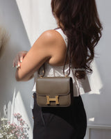 Constance Mini 18 | Etoupe Epsom Gold Hardware
