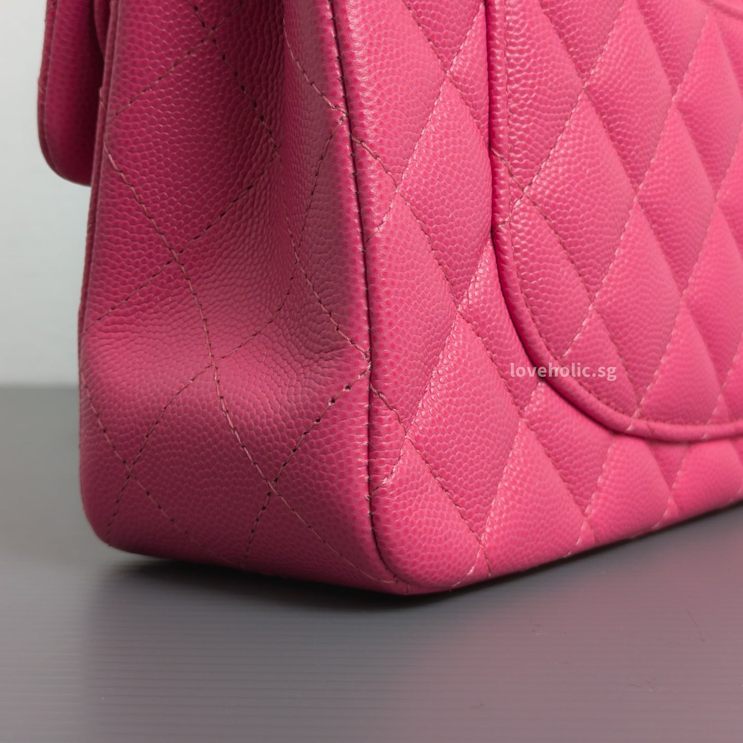 Classic Flap Small | 20S Bubblegum Pink Caviar Light Gold Hardware