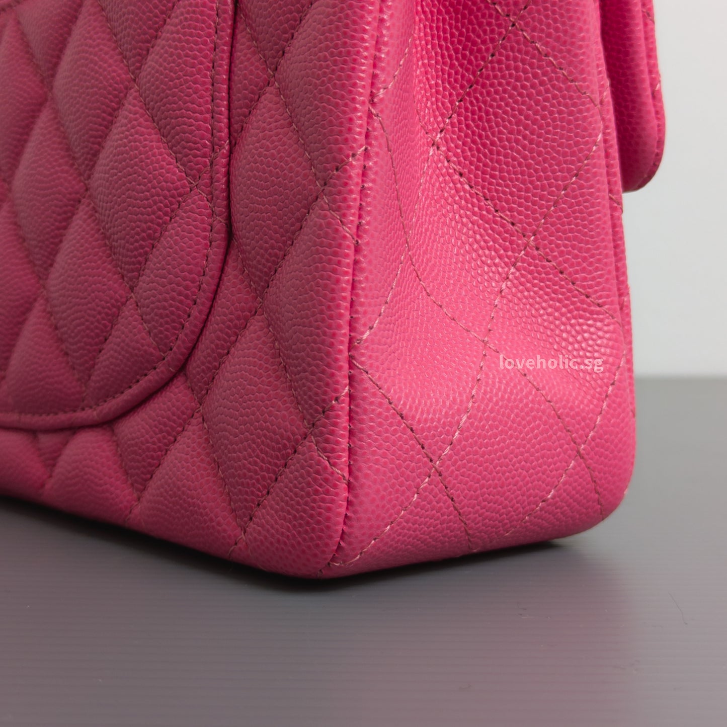 Classic Flap Small | 20S Bubblegum Pink Caviar Light Gold Hardware
