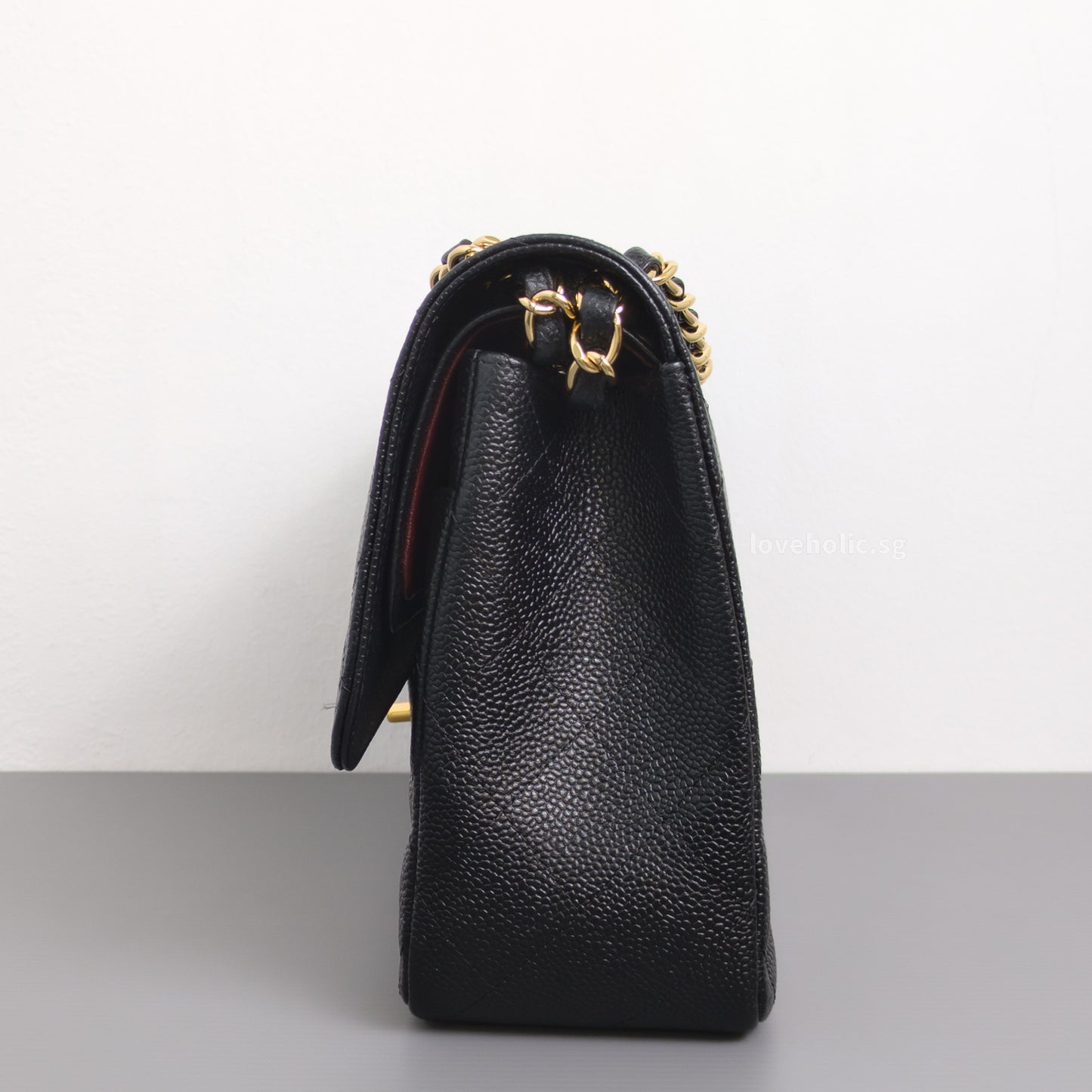 Chanel Classic Flap Jumbo | Black Caviar Gold Hardware-details