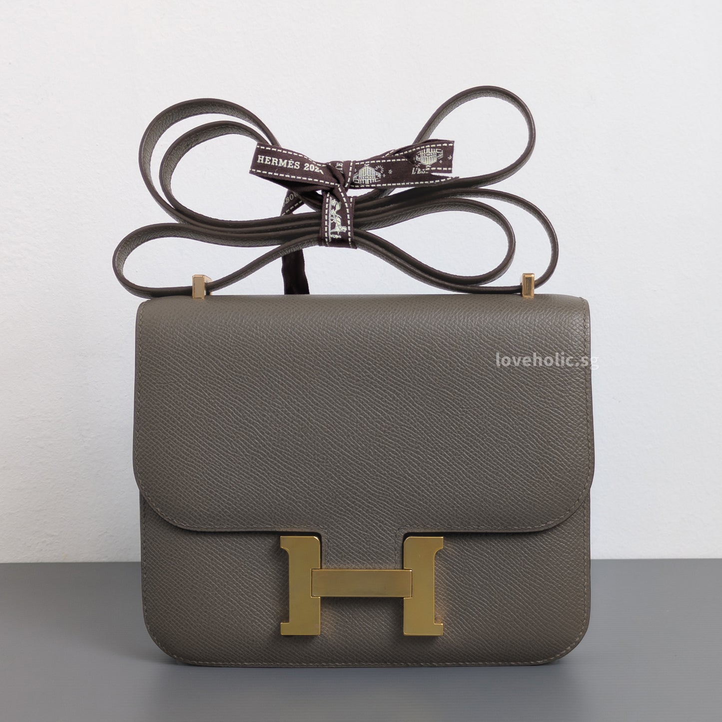 Constance 18 Mini | Etain Epsom Gold Hardware