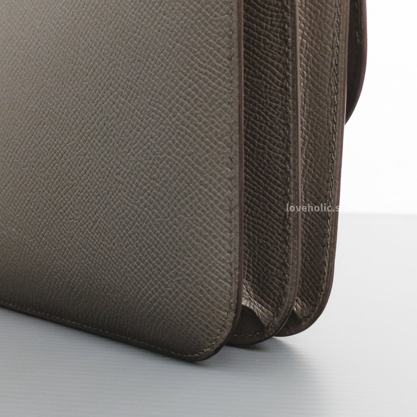 Hermes Constance 18 Mini | Etain Epsom Gold Hardware-details