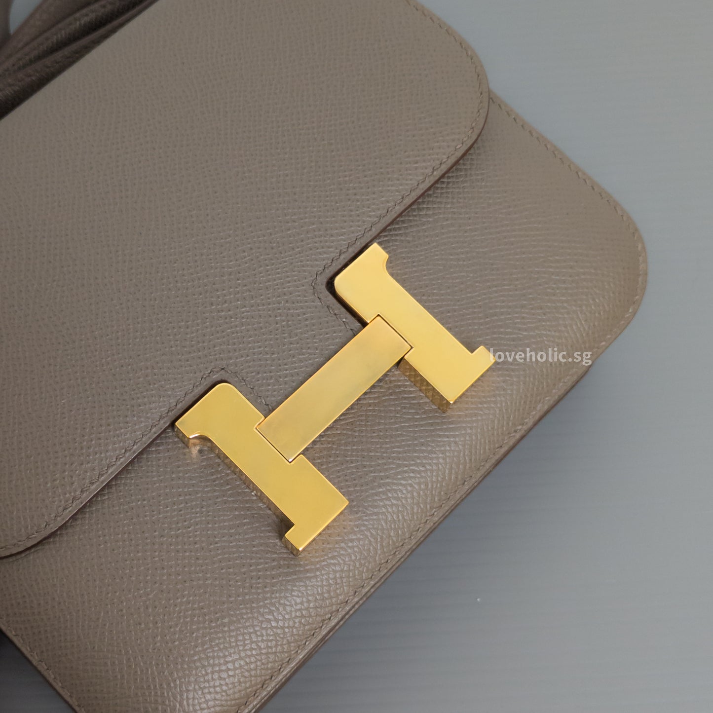 Hermes Constance 18 Mini | Etain Epsom Gold Hardware-details