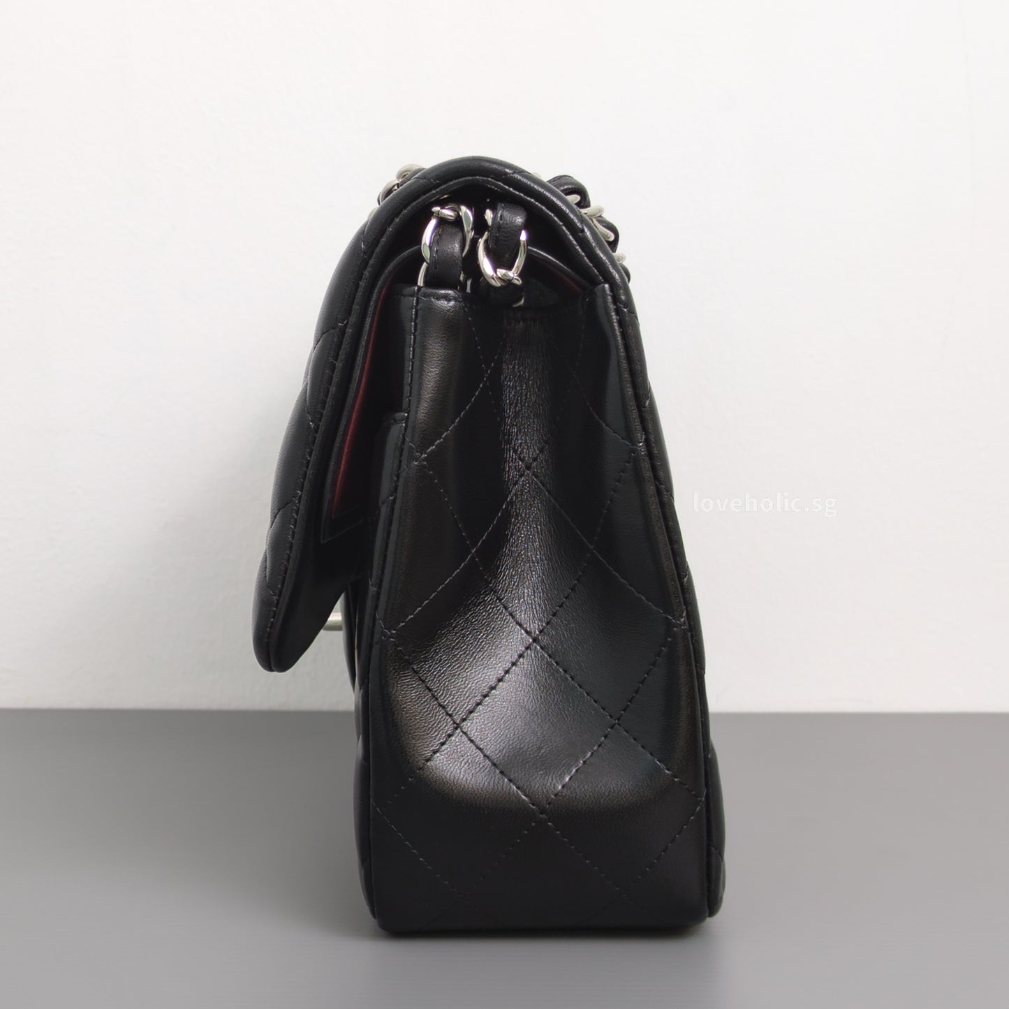 Chanel Classic Flap Jumbo | Black Lambskin Silver Hardware-details