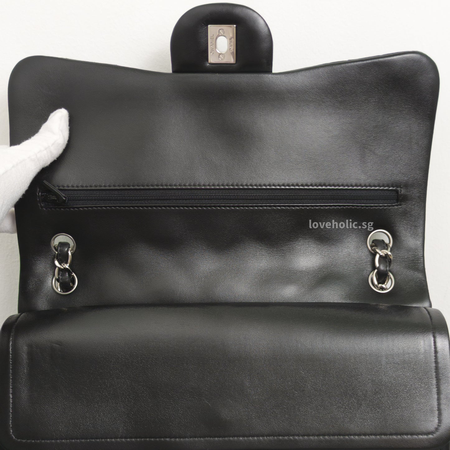 Chanel Classic Flap Jumbo | Black Lambskin Silver Hardware-details