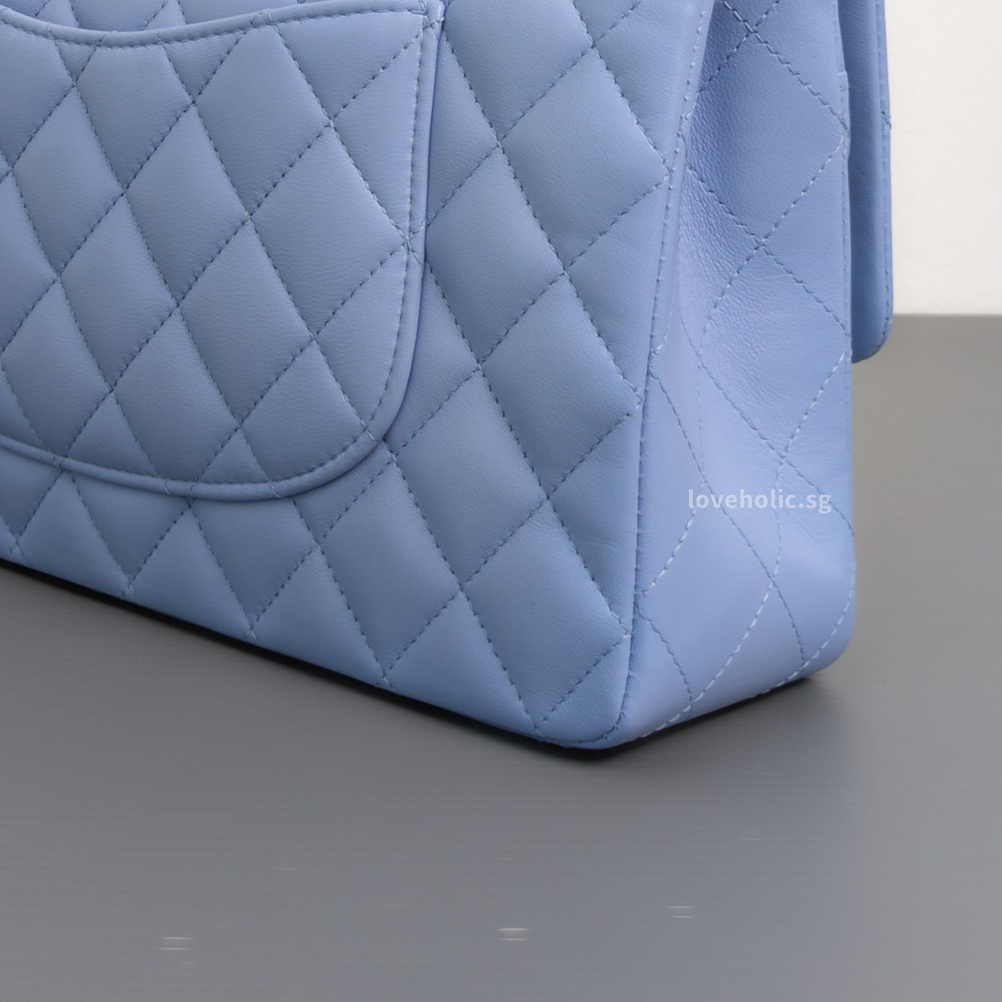 Chanel Classic Flap Medium | 21C Sky Blue Lambskin Light Gold Hardware-details