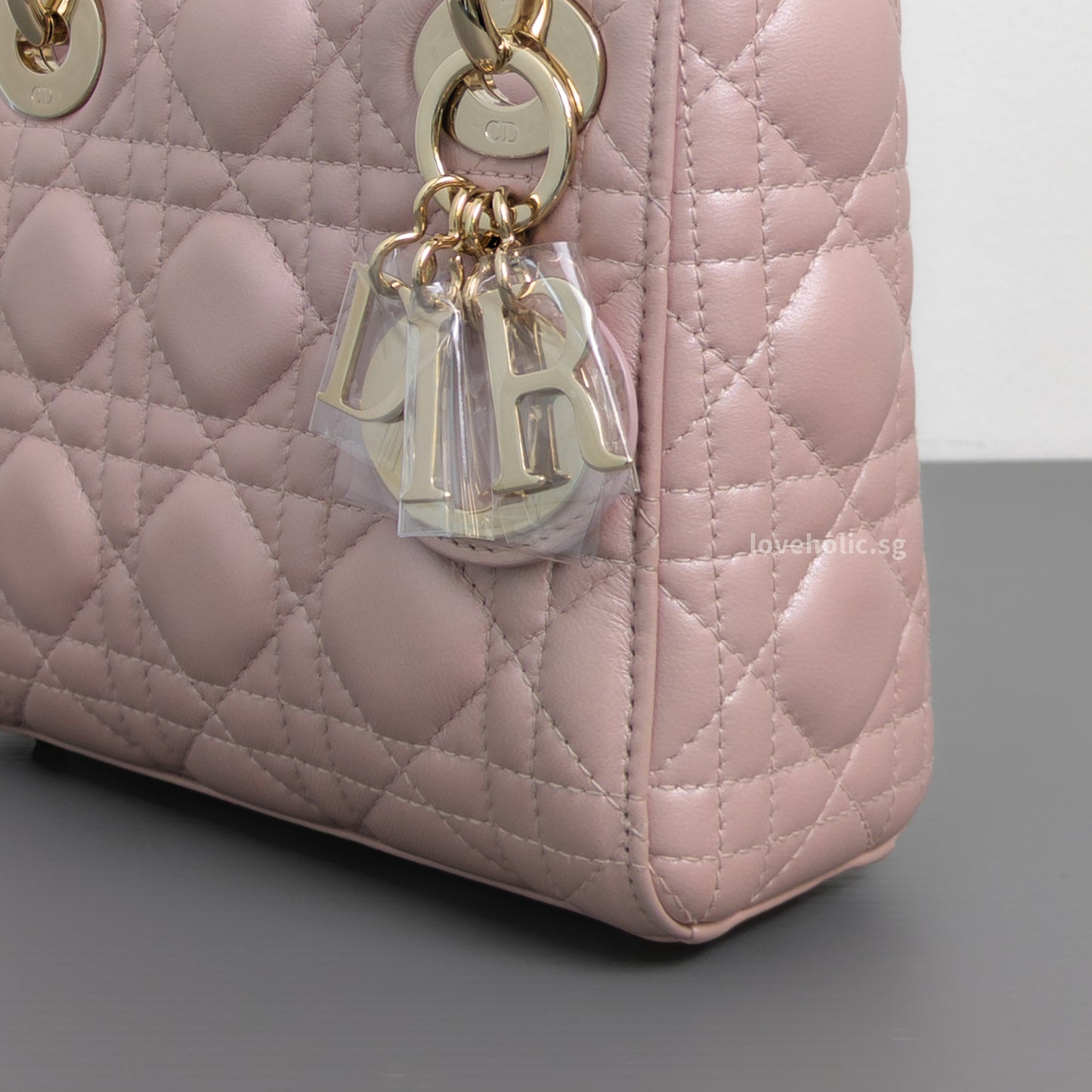 Dior Lady Dior Mini | Pearlescent Lotus Pink Lambskin Light Gold Hardware-details