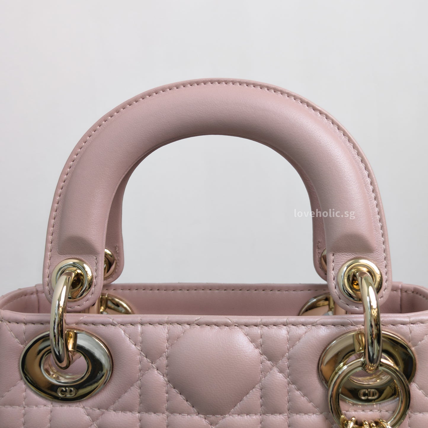 Dior Lady Dior Mini | Pearlescent Lotus Pink Lambskin Light Gold Hardware-details