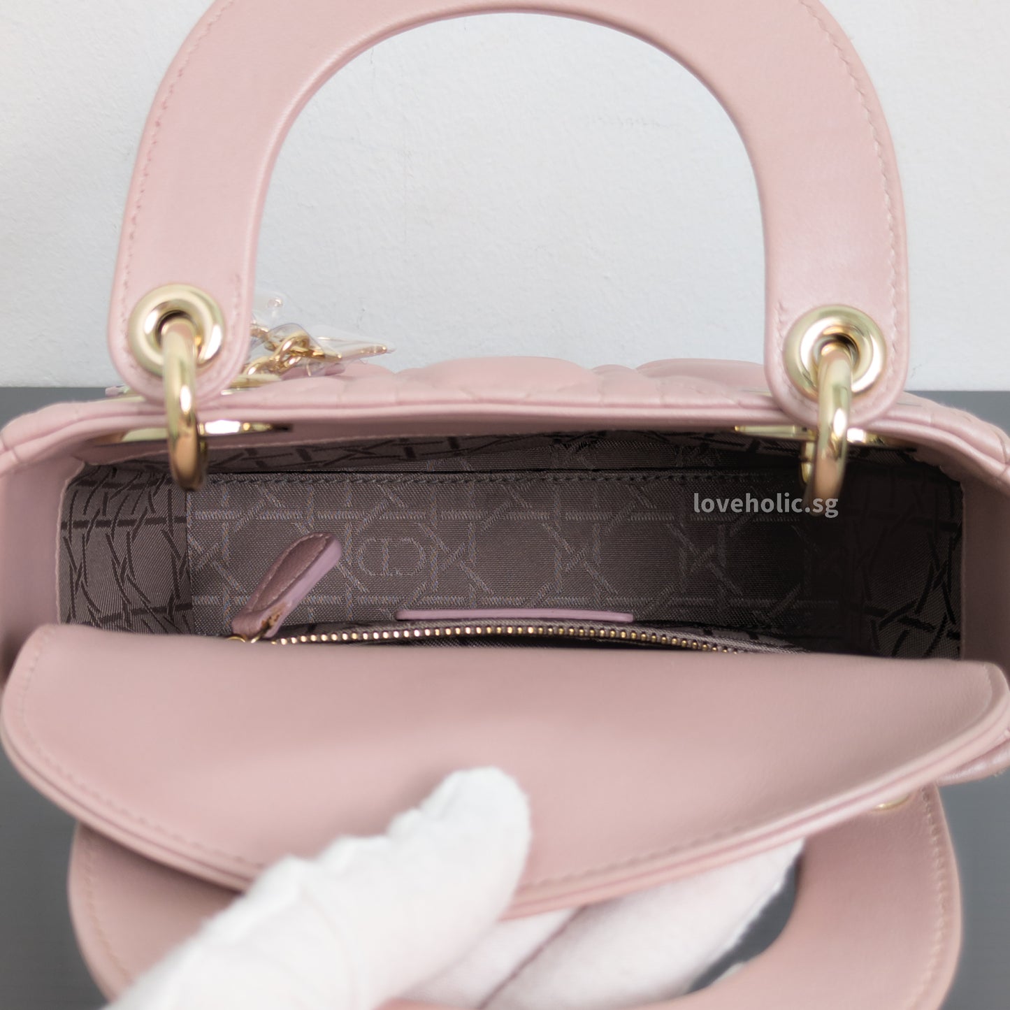 Dior Lady Dior Mini | Pearlescent Lotus Pink Lambskin Light Gold Hardware-details