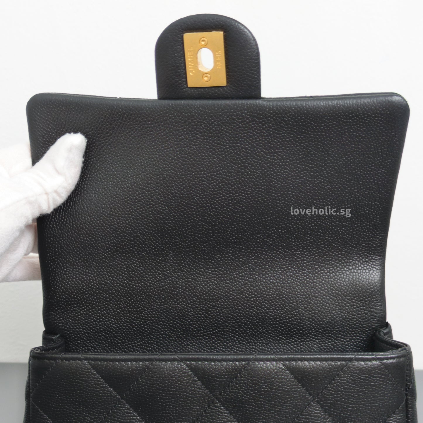 Chanel Flap Bag 23P Mini Heart Crush | Black Caviar Brushed Gold Hardware-details