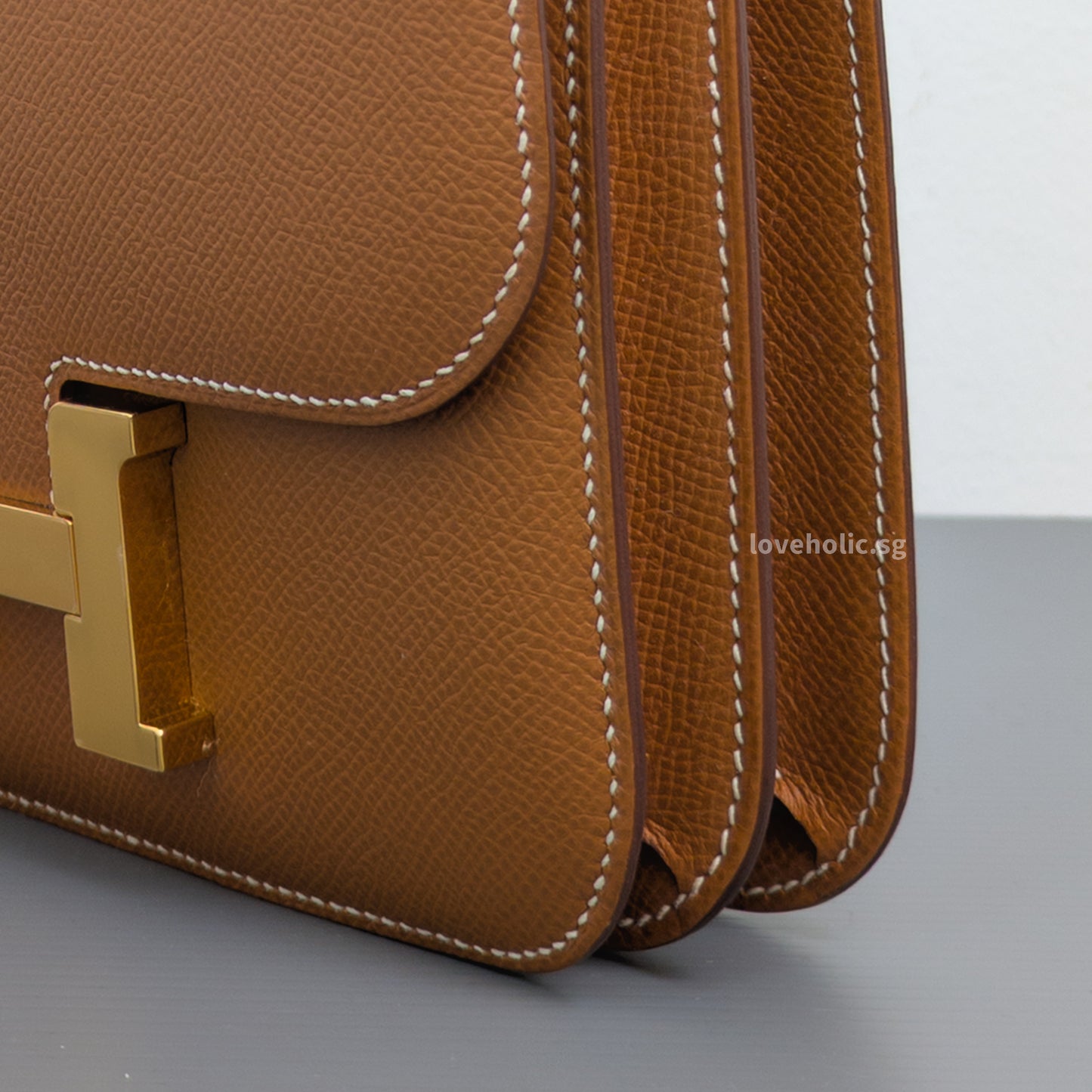 Hermes Constance 18 Mini | Gold Epsom Gold Hardware-details