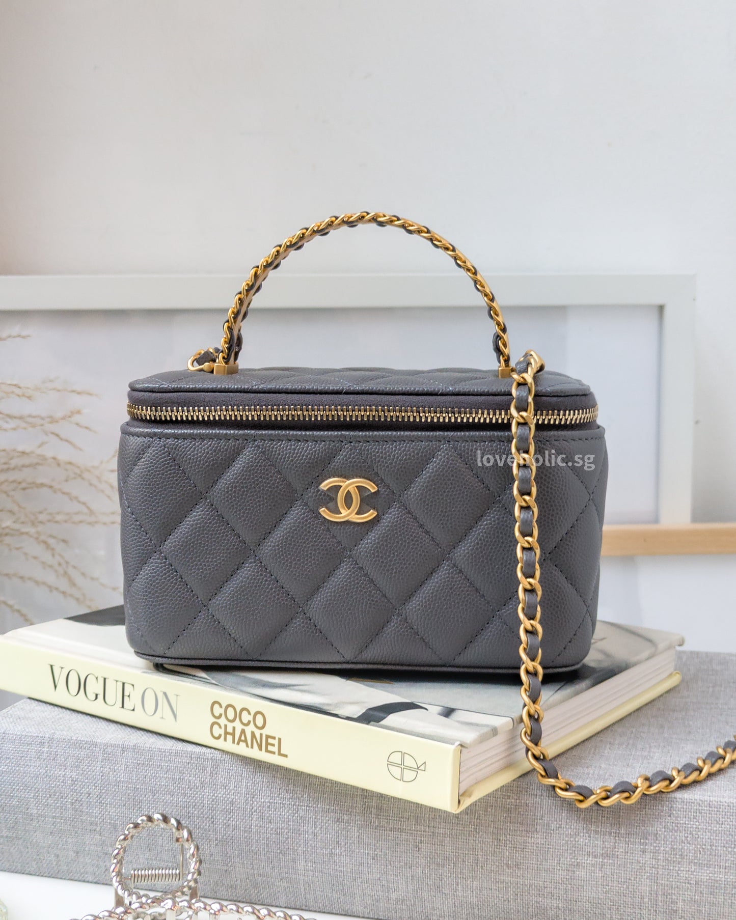 Chanel Top Handle Vanity On Chain 24A Grey Caviar Brushed Gold Hardware-front