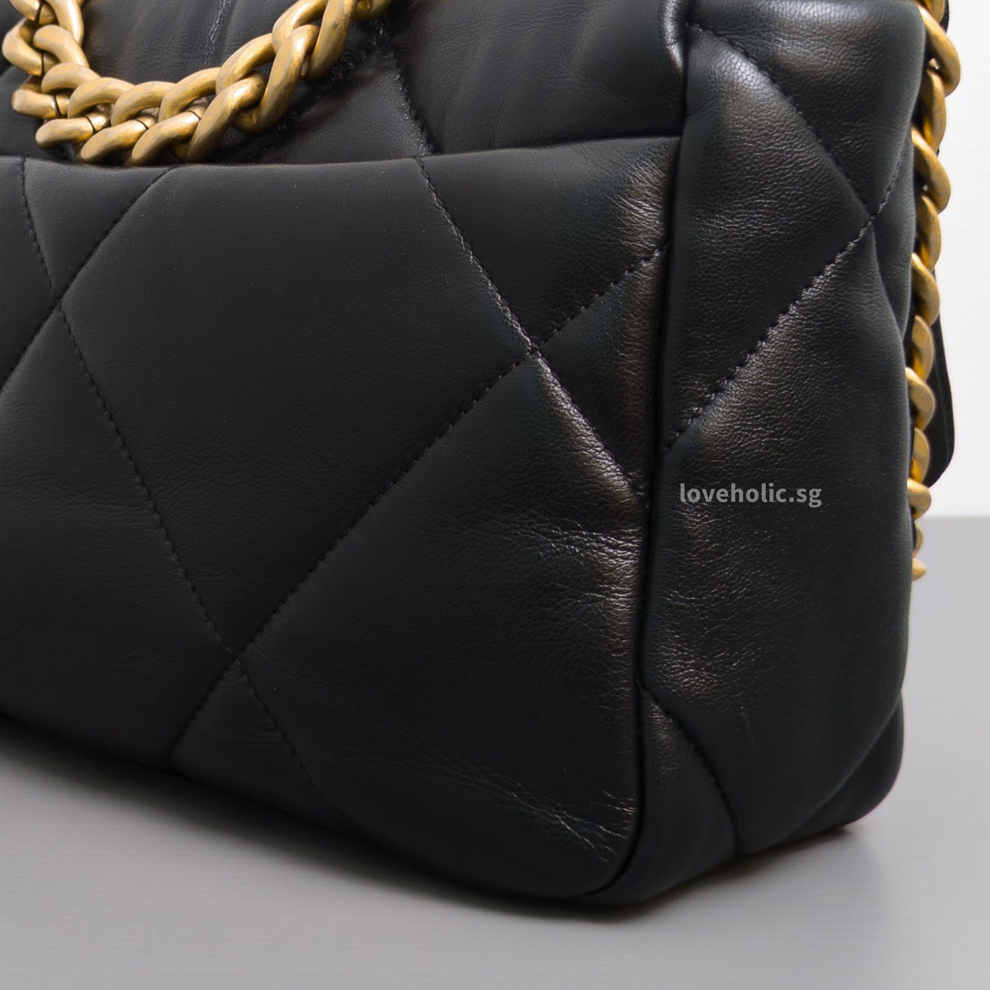 Chanel Chanel 19 Small | Black Lambskin Multicolored Hardware-details