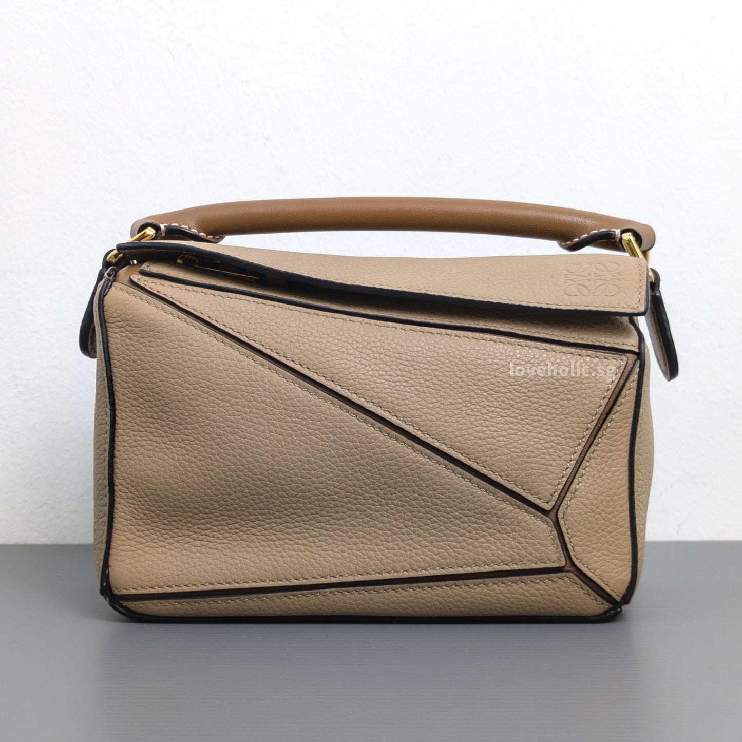 Loewe Puzzle Mini | Sand/ Mink Calfskin Gold Hardware-front1