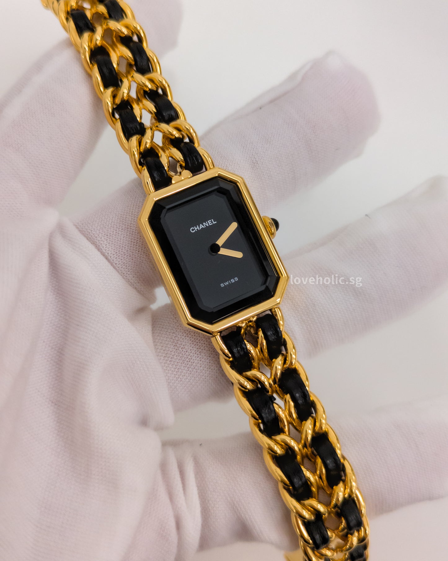 Chanel Vintage Premiere Watch 1987 Size M | 24K Gold Hardware-model