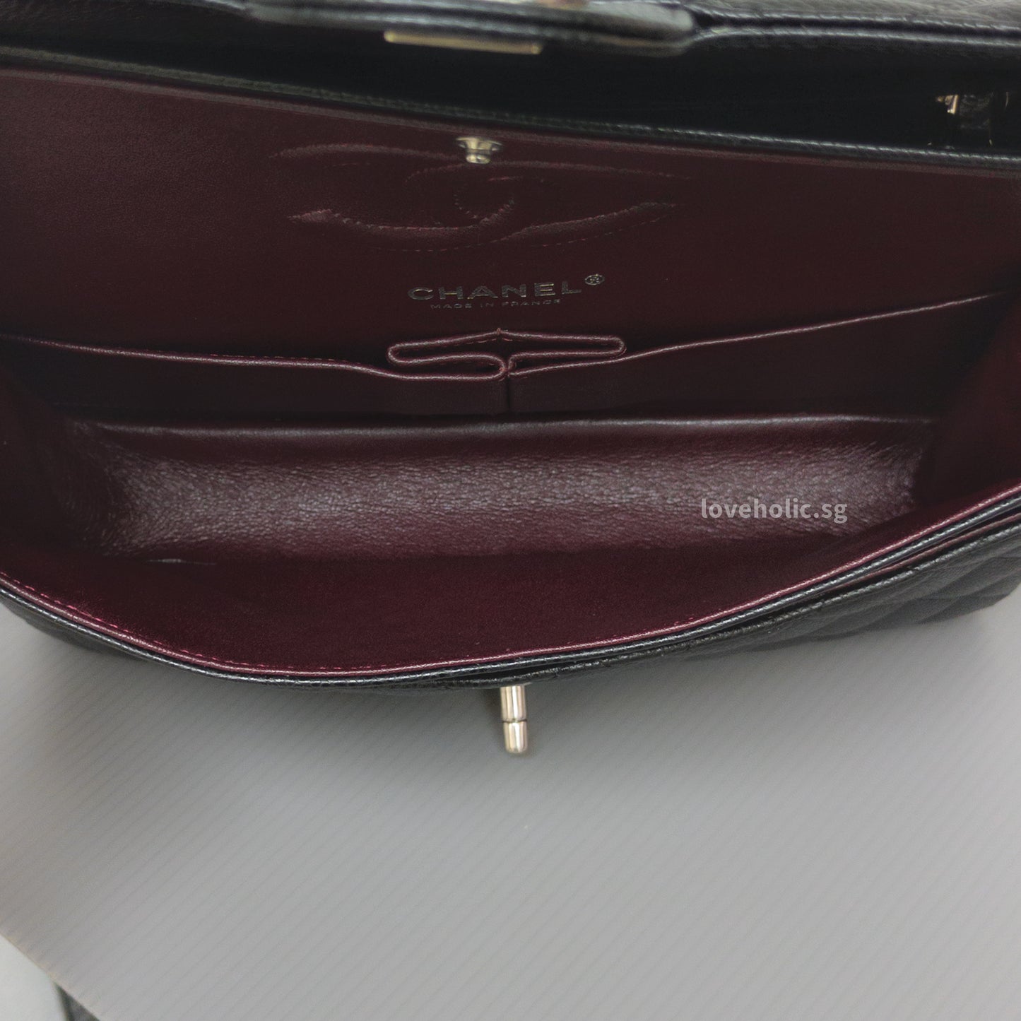 Chanel Classic Flap Medium | Black Caviar Silver Hardware-details