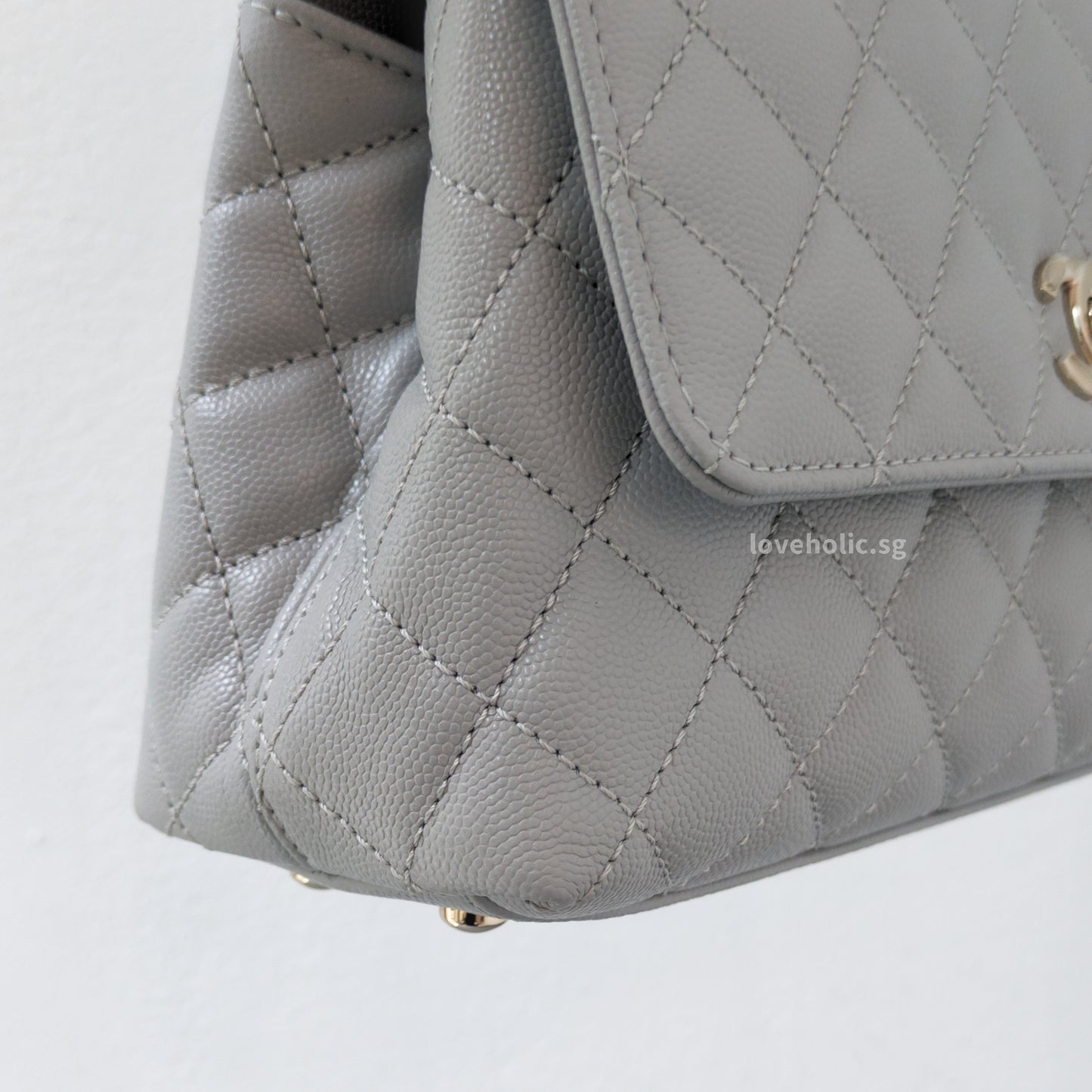 Chanel Coco Handle Small | 24K Grey Caviar Light Gold Hardware-details