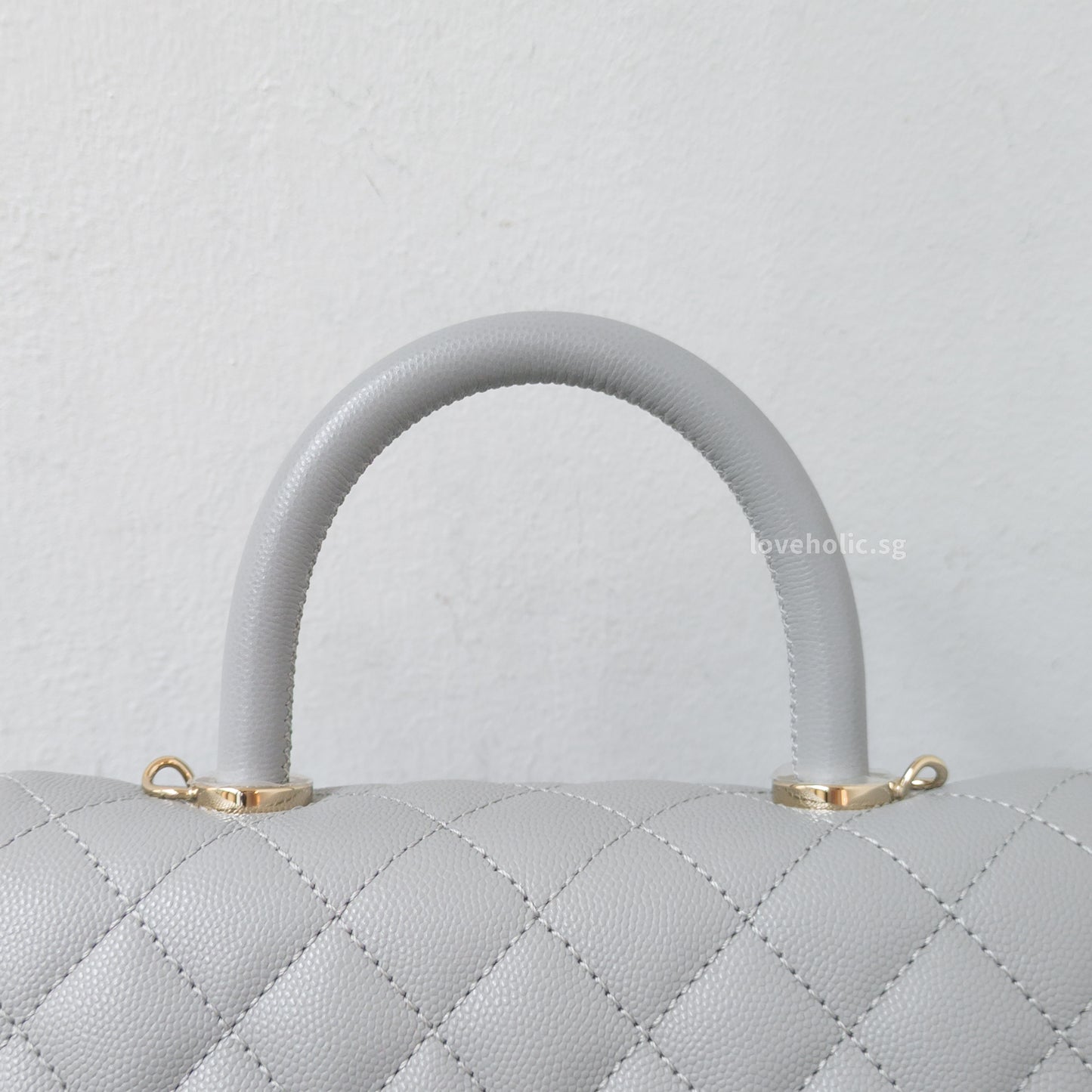 Chanel Coco Handle Small | 24K Grey Caviar Light Gold Hardware-details
