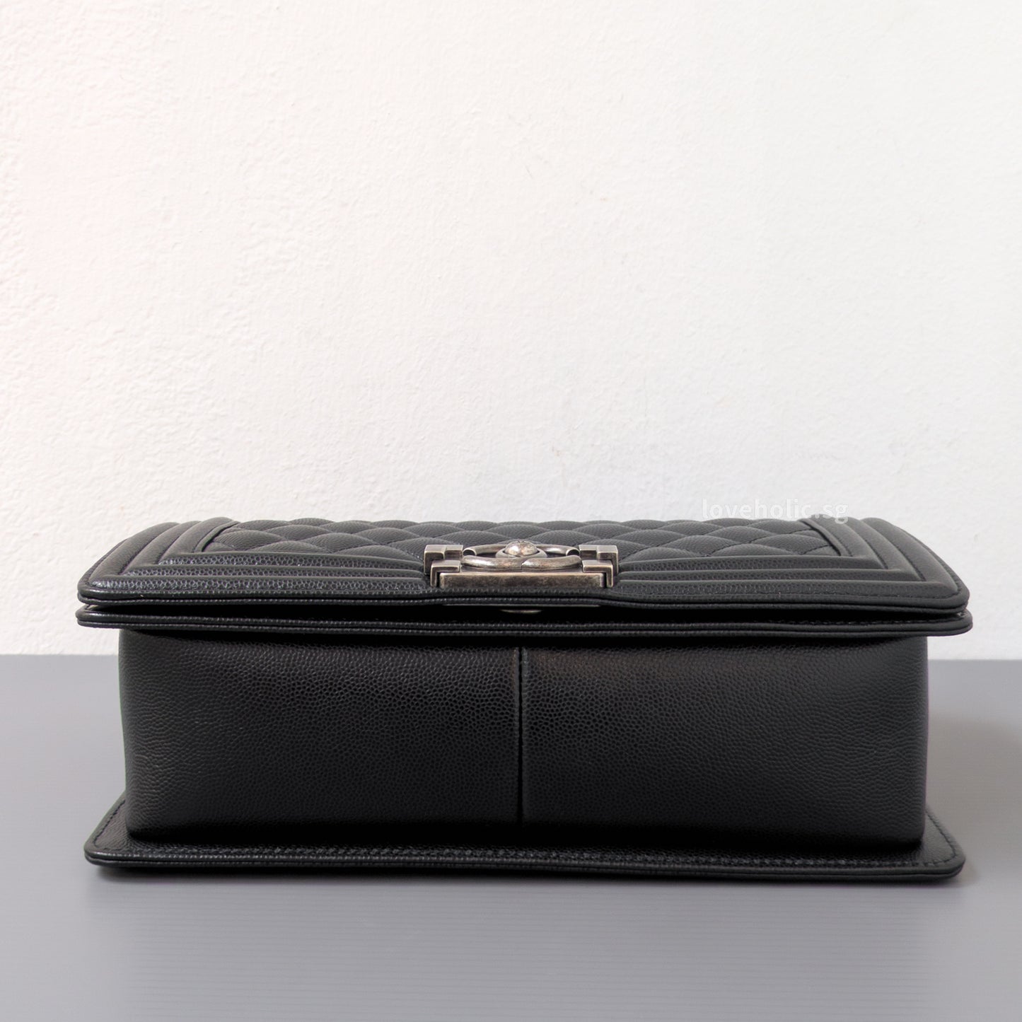 Chanel Boy Medium | Black Caviar Ruthenium Hardware-details