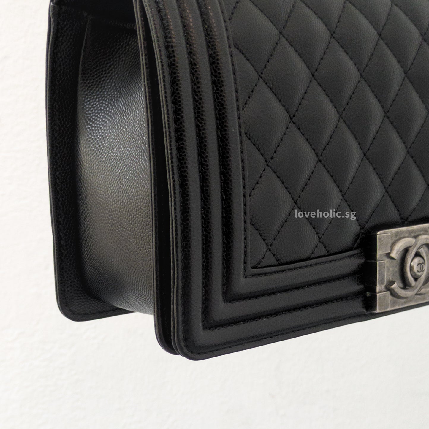 Chanel Boy Medium | Black Caviar Ruthenium Hardware-details