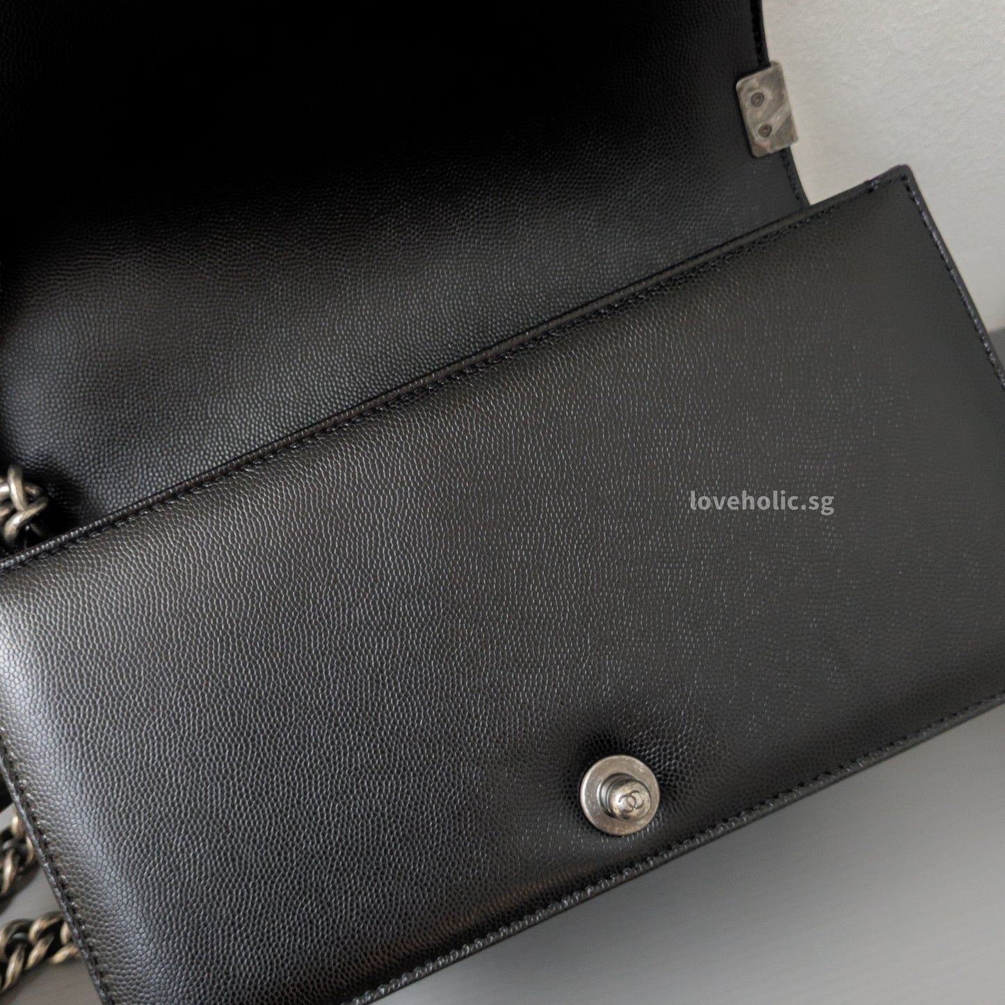 Chanel Boy Medium | Black Caviar Ruthenium Hardware-details