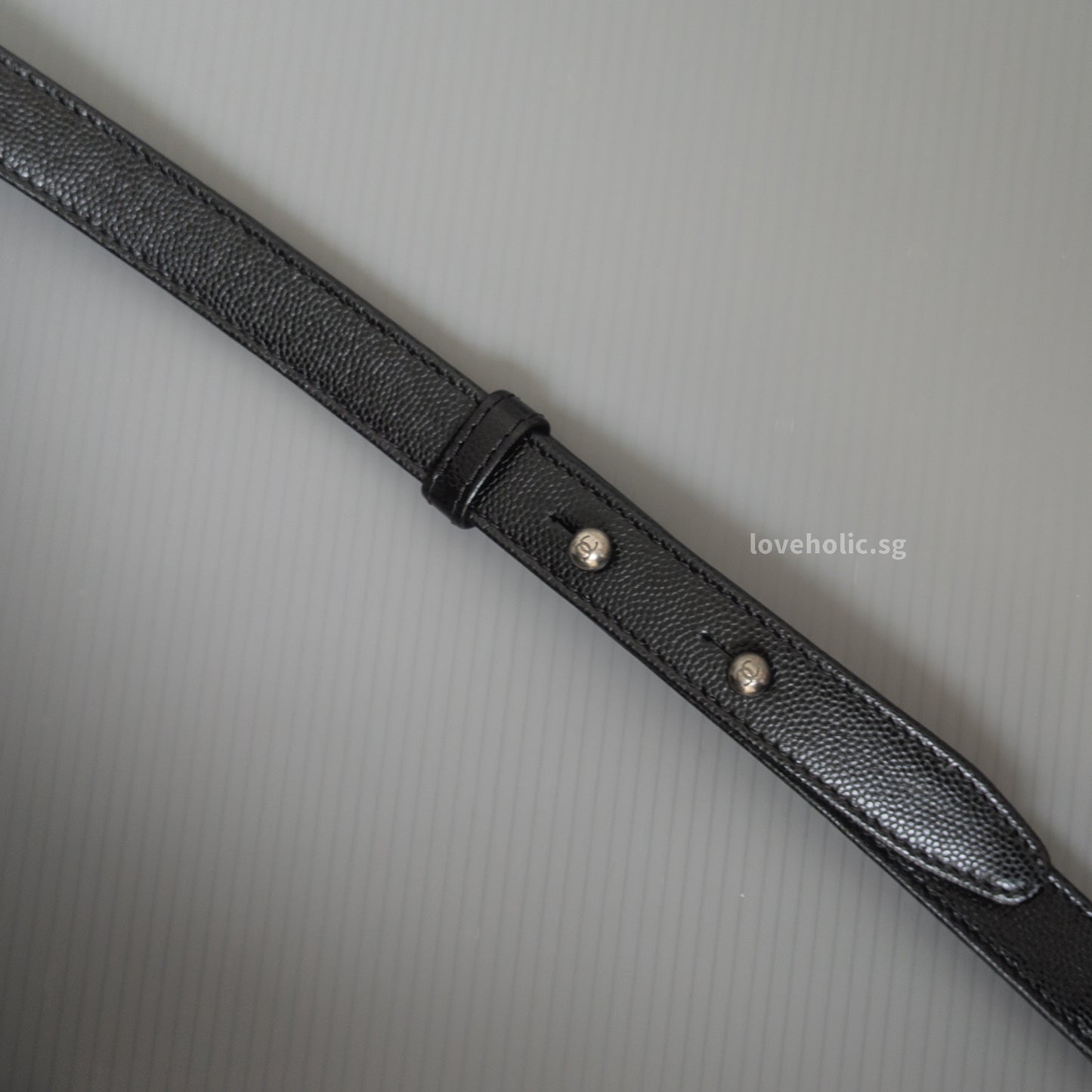 Chanel Boy Medium | Black Caviar Ruthenium Hardware-details