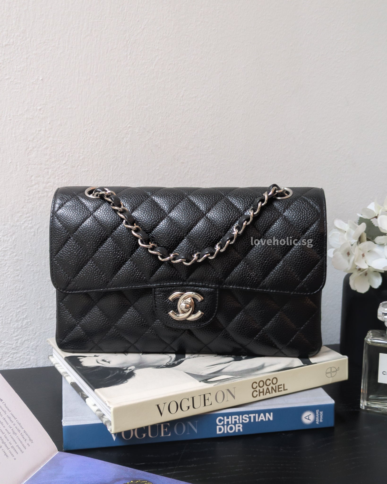 Chanel Classic Flap Small | Black Caviar Silver Hardware-front