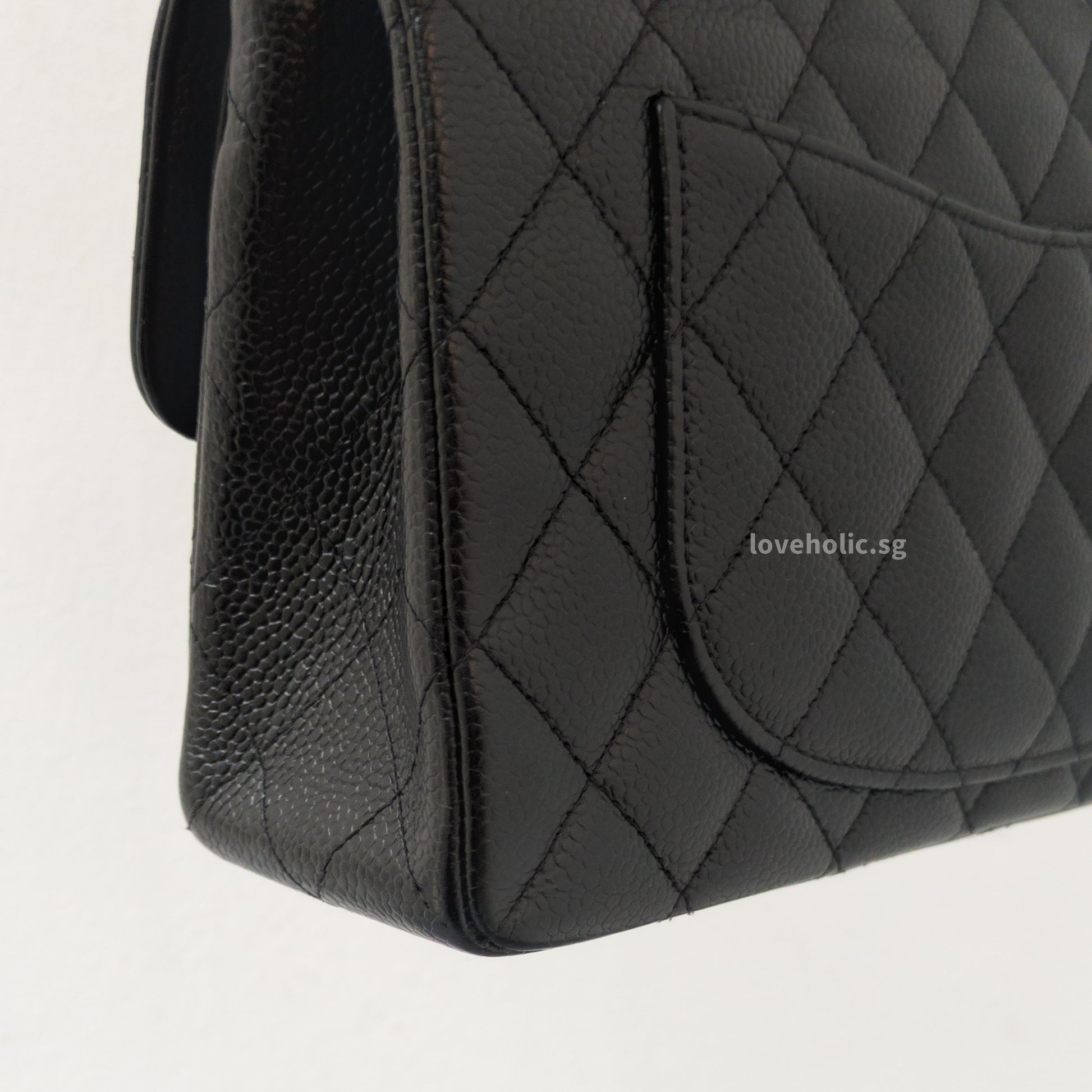 Chanel Classic Flap Small | Black Caviar Silver Hardware-details