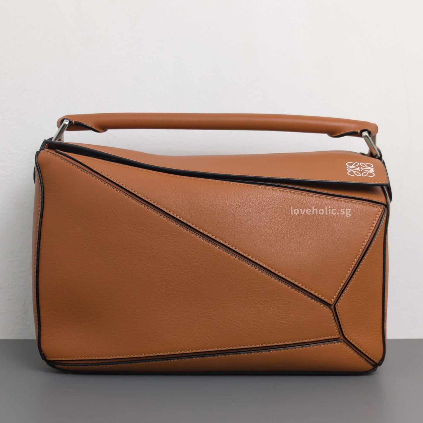 Loewe Puzzle Medium | Tan Calfskin Silver Hardware-front1
