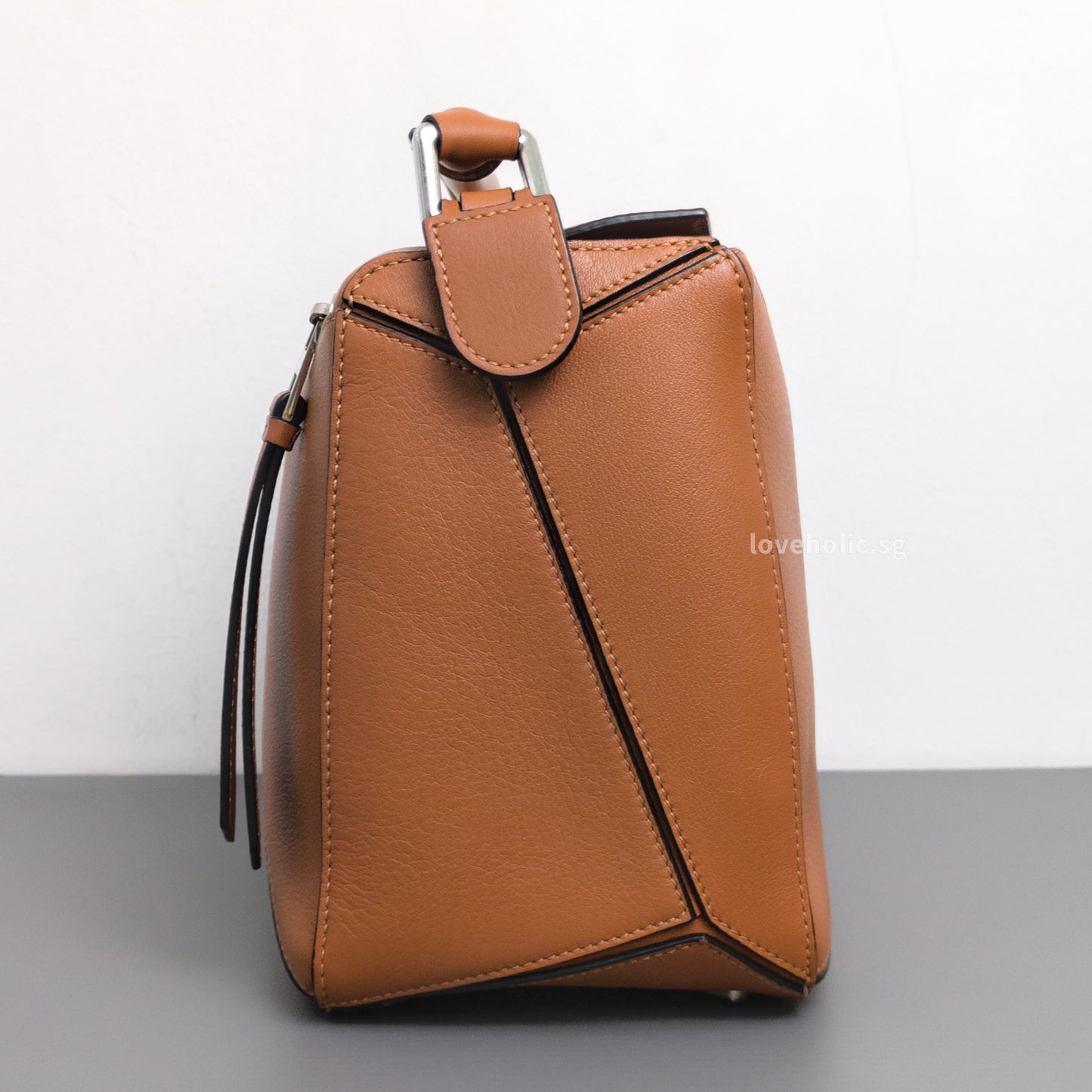 Loewe Puzzle Medium | Tan Calfskin Silver Hardware-side