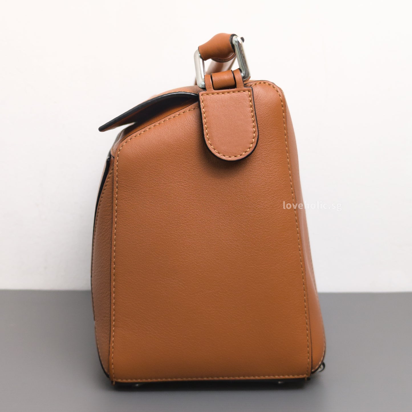 Loewe Puzzle Medium | Tan Calfskin Silver Hardware-details