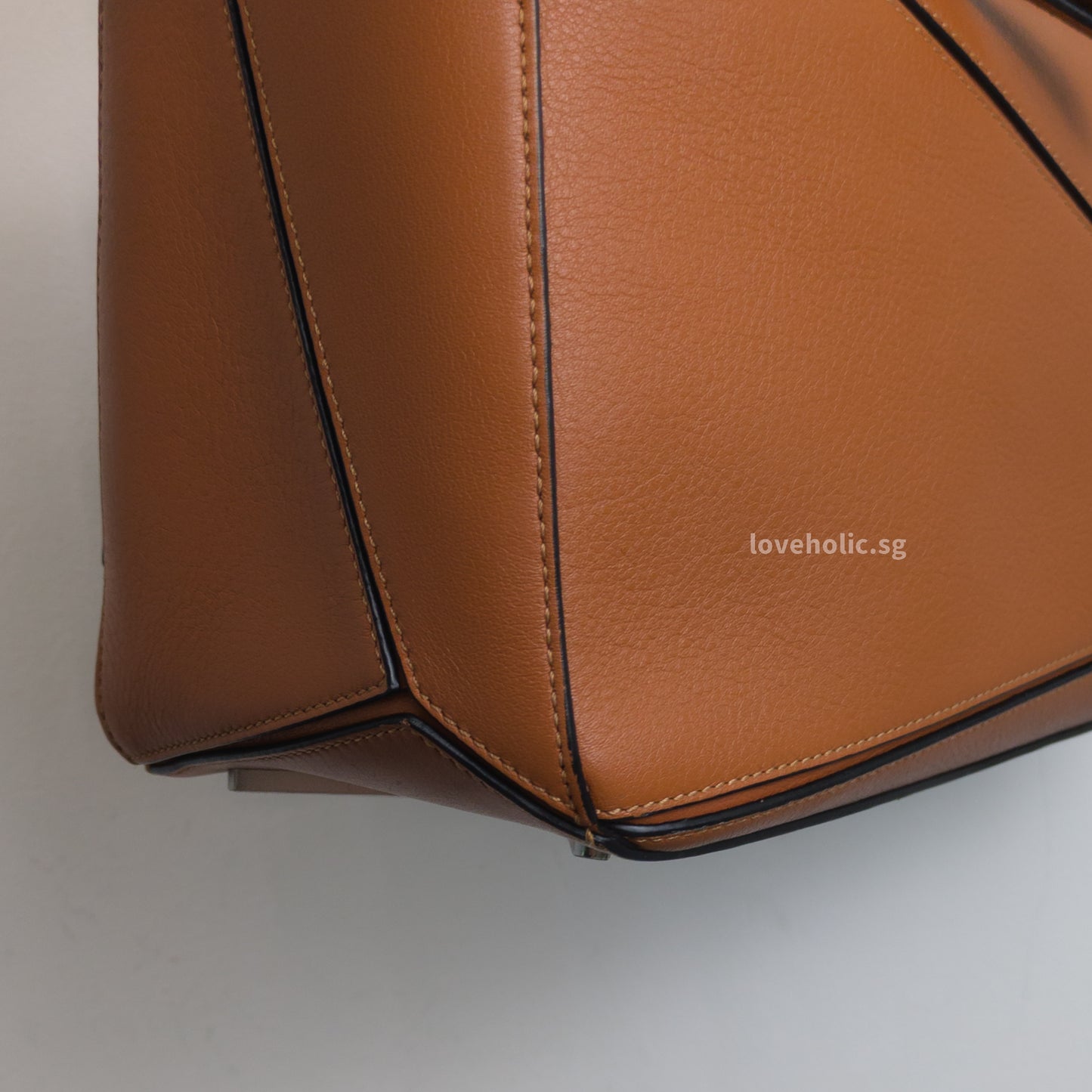 Loewe Puzzle Medium | Tan Calfskin Silver Hardware-details