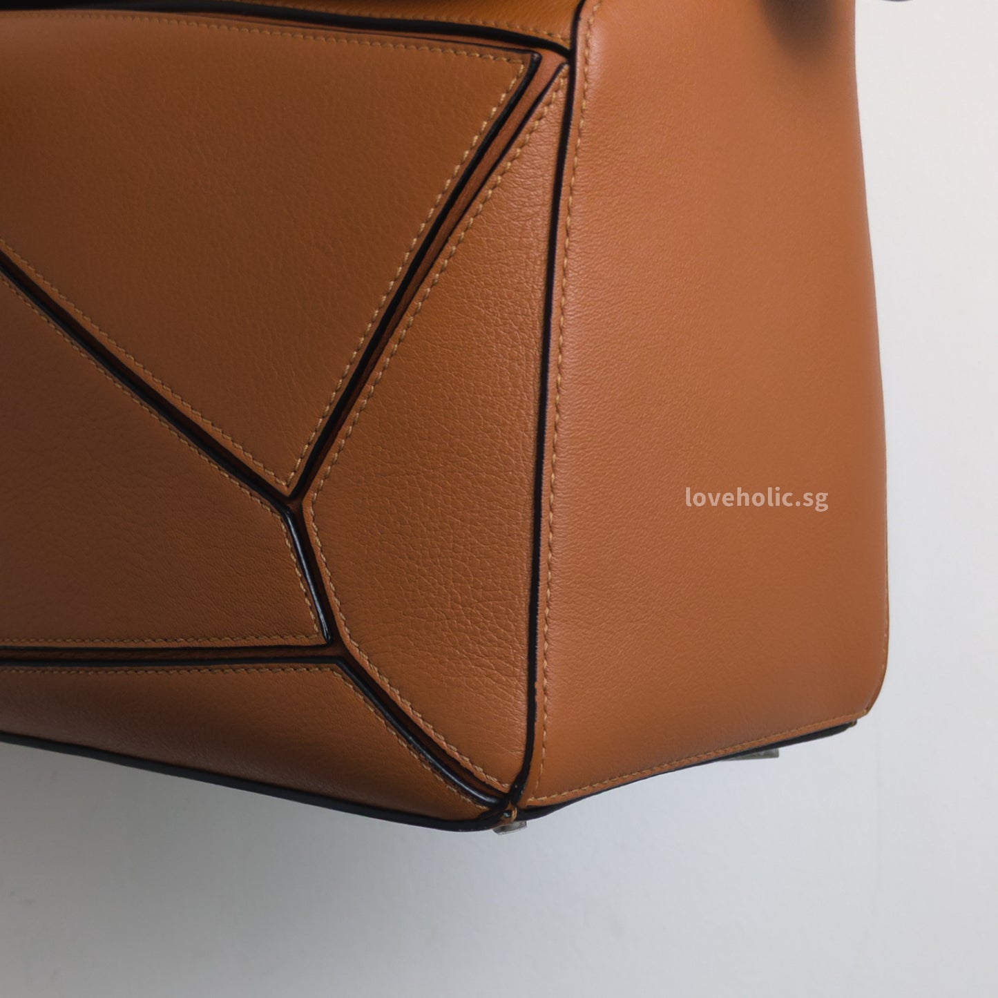 Loewe Puzzle Medium | Tan Calfskin Silver Hardware-details