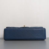 Classic Flap Medium | 19C Navy Blue Caviar Light Gold Hardware